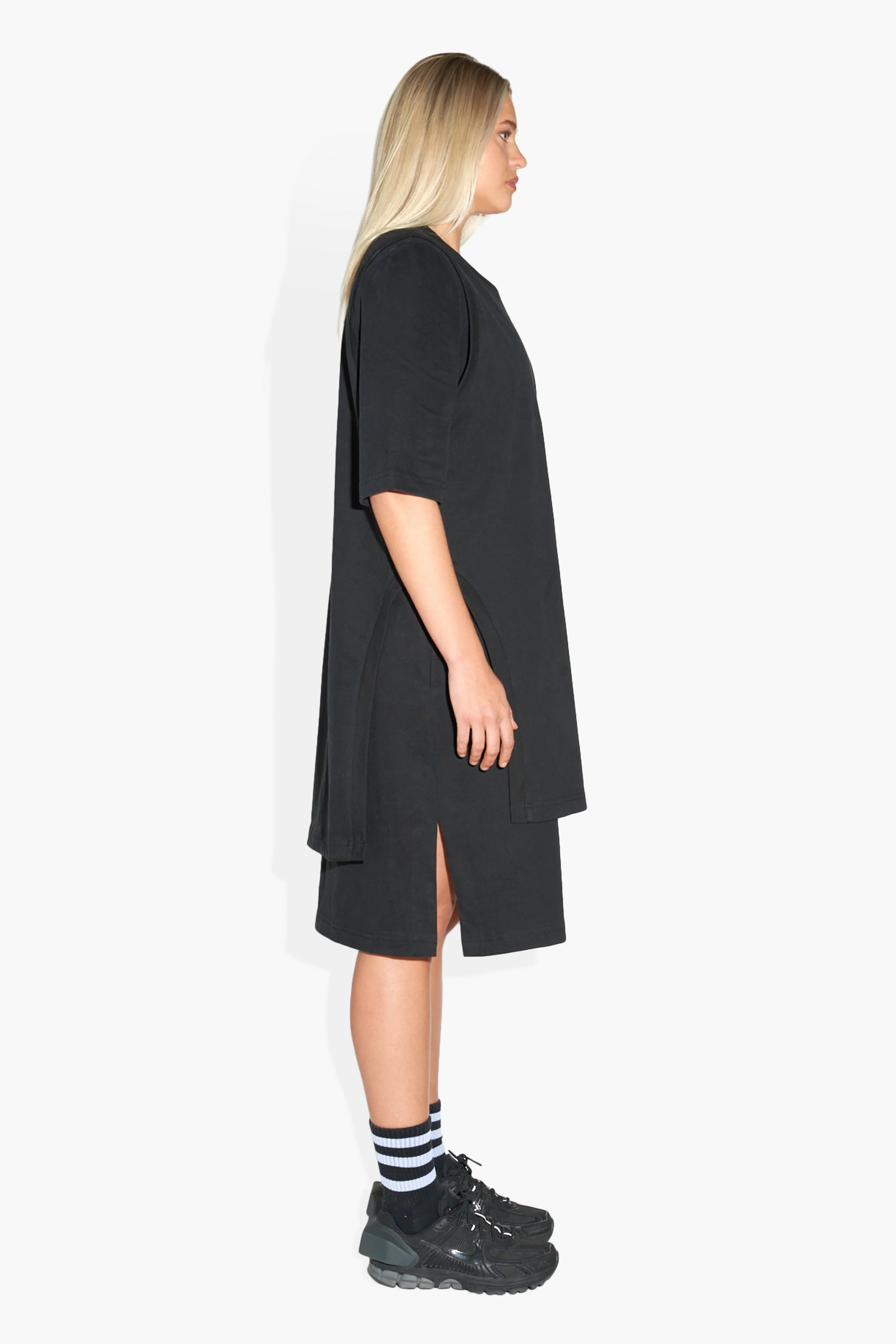 THECELECT_Layered Dress black_Side.jpg