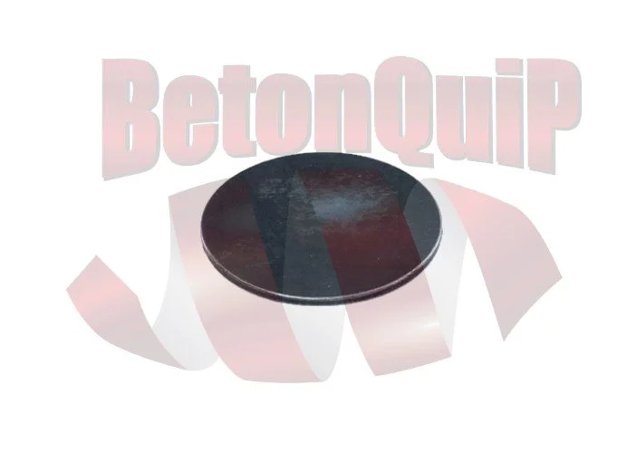 A black circular object with a reflective surface, with the word 'BetonQuip' in large pink 3D letters above it.