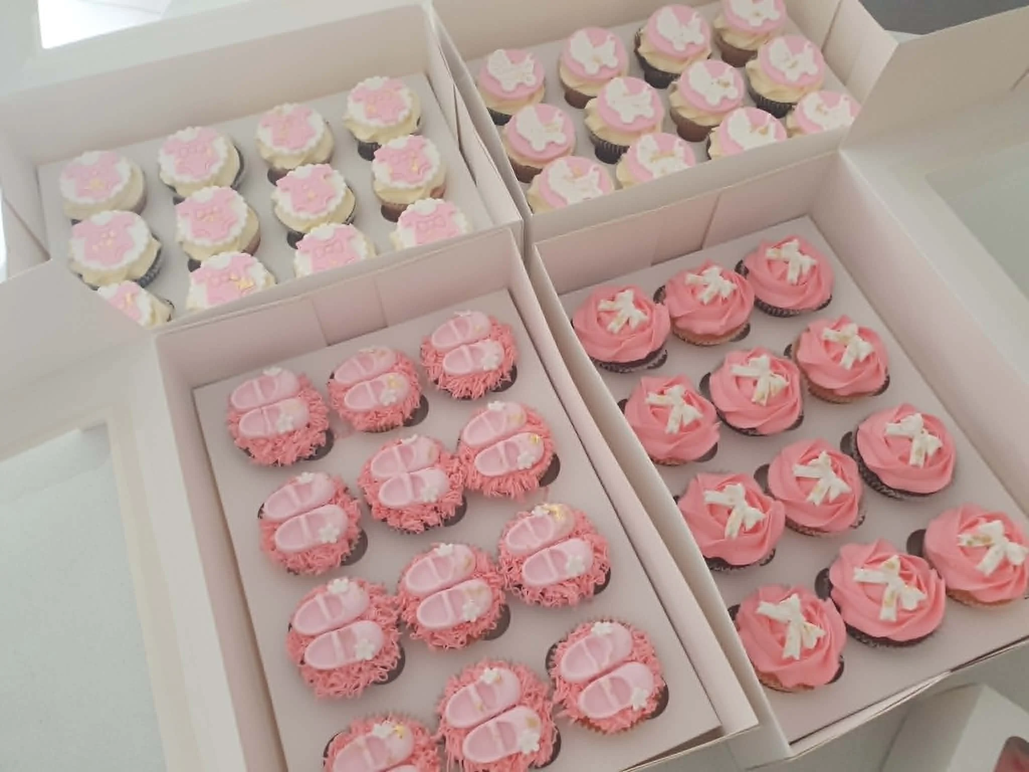 Baby Shower Cupcakes