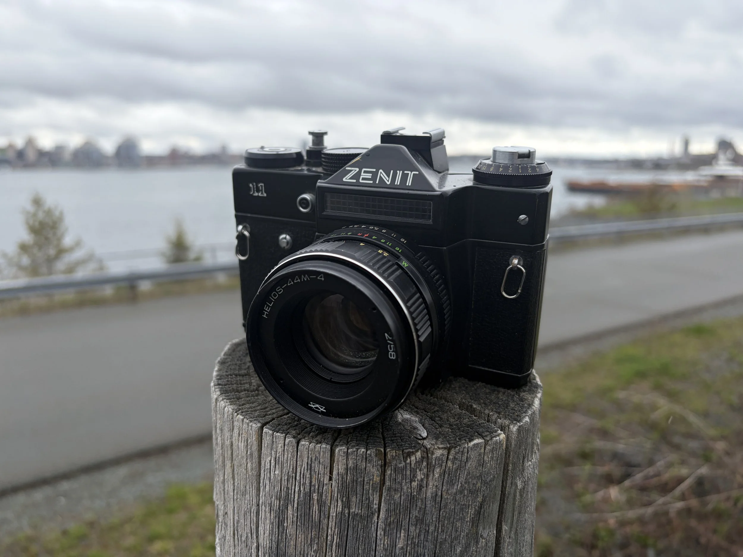 Zenit 11: The 35mm Tank