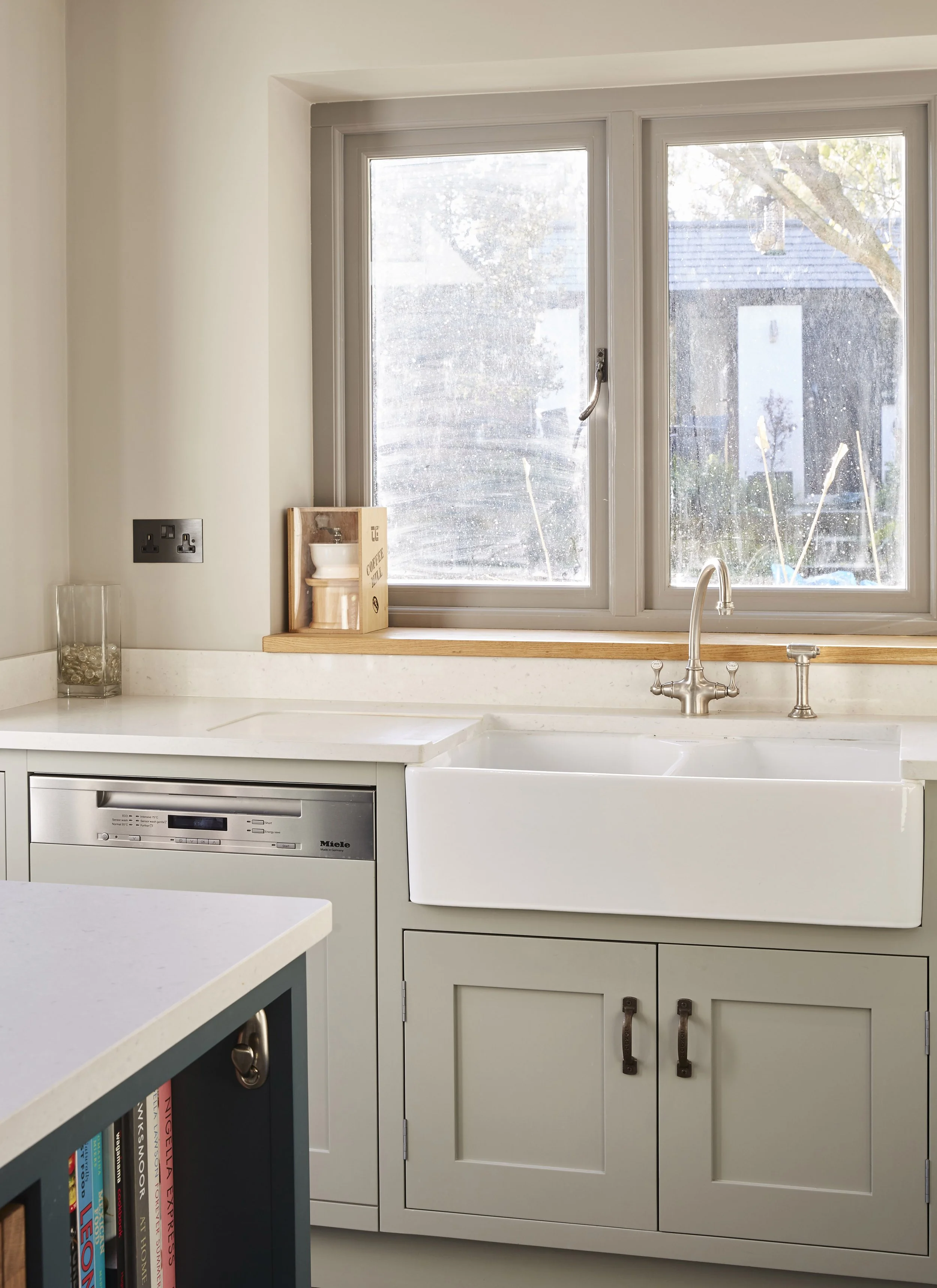 shaker-kitchen-ideas (13).jpg