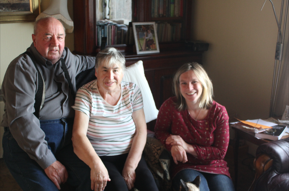 Frances with Alasdair and Cathie Laing, Cladach Chnoc a Lin, North Uist. October 2019.