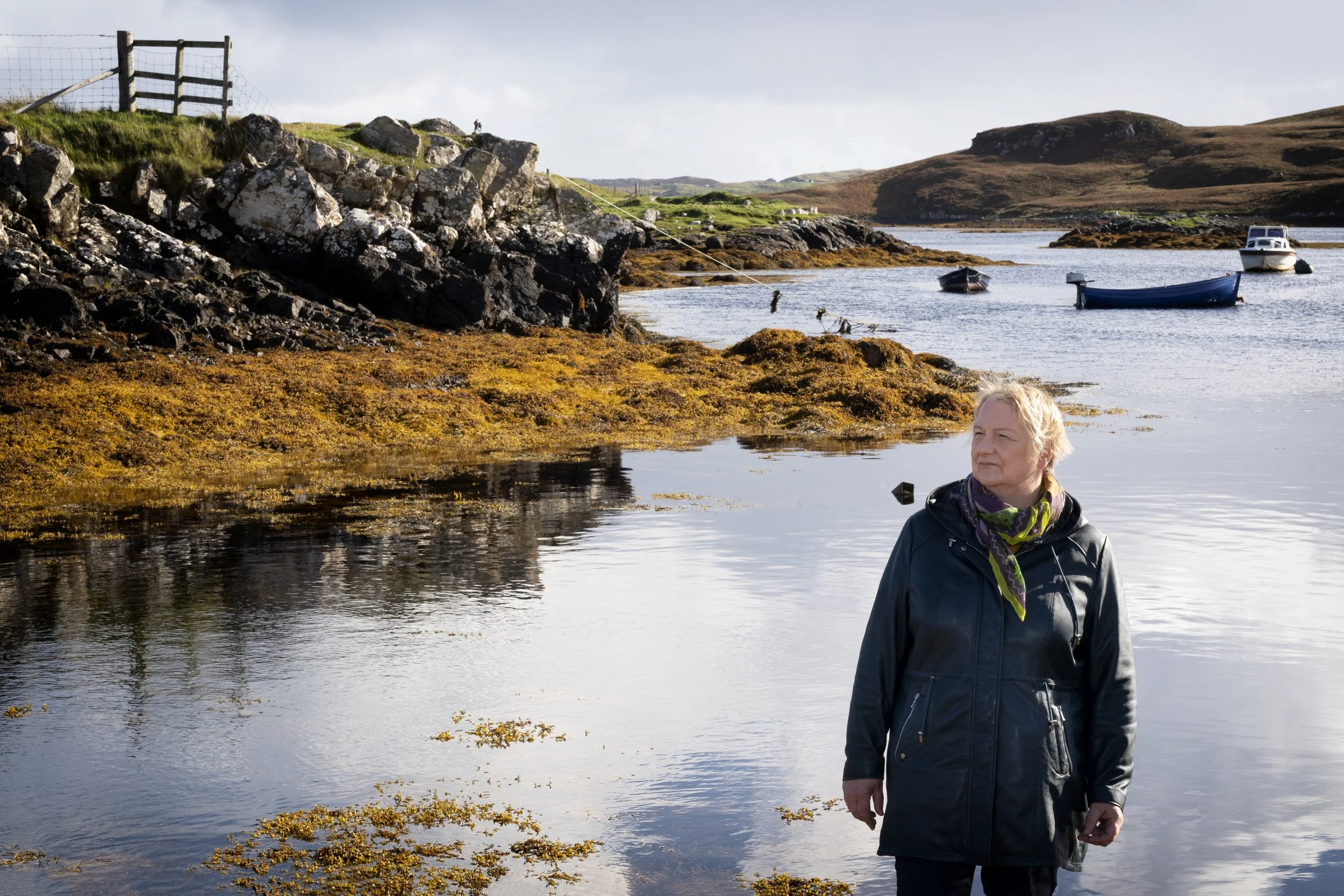Magaidh Smith at Laxay, Lewis. October 2022. Photo by Mairi M Martin. 