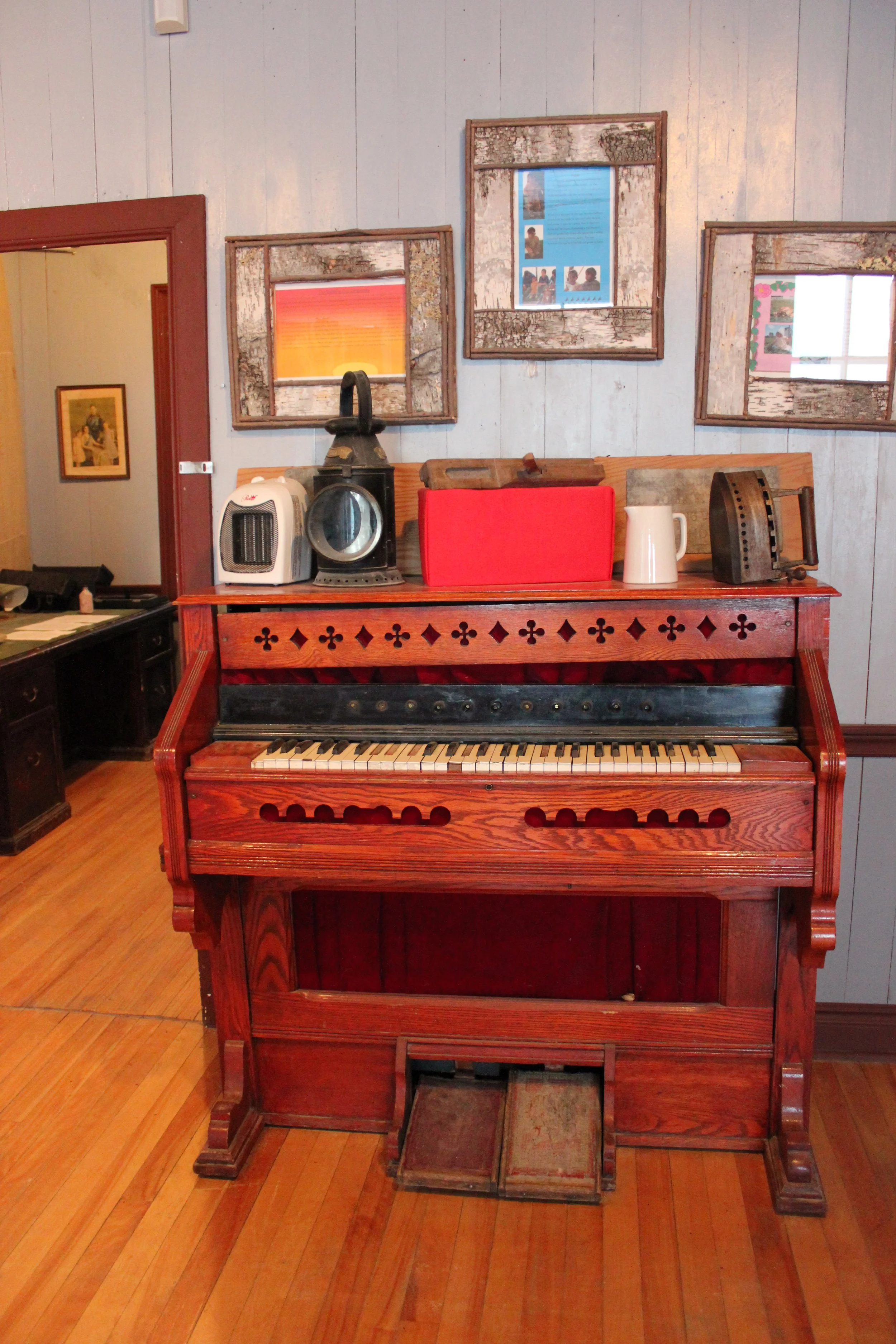 Organ in Hudson's Bay Company museum, Moose Factory, Northern Ontario, December 2011. Photograph by Frances Wilkins. 