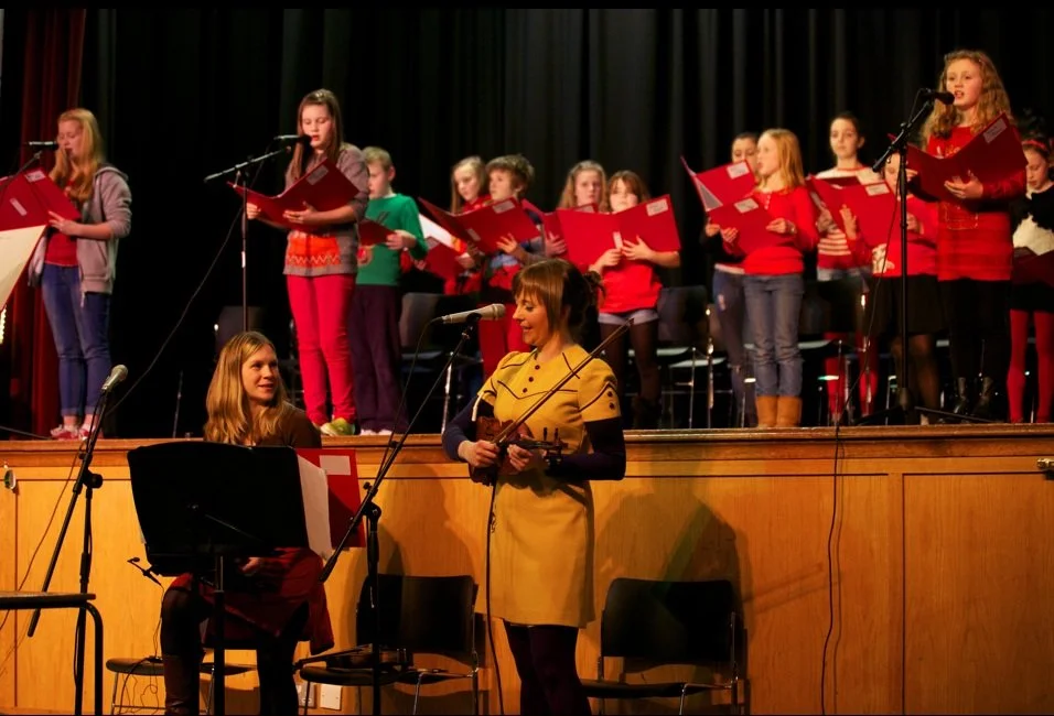 Frances with Claire White and ACE singers, Aberdeen. 
