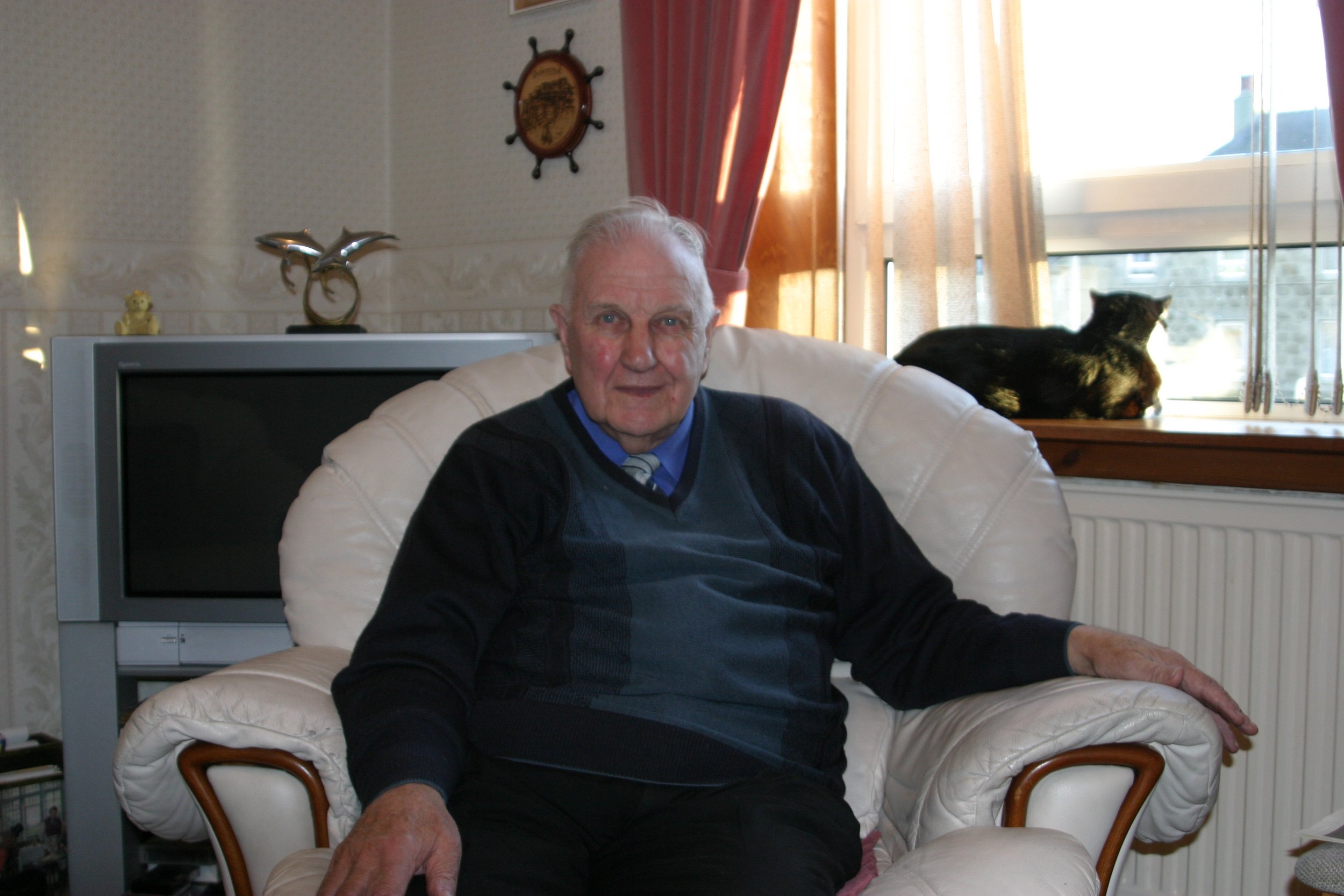 Lesile Innes, Fraserburgh, Aberdeenshire, December 2006. Photograph by Frances Wilkins.