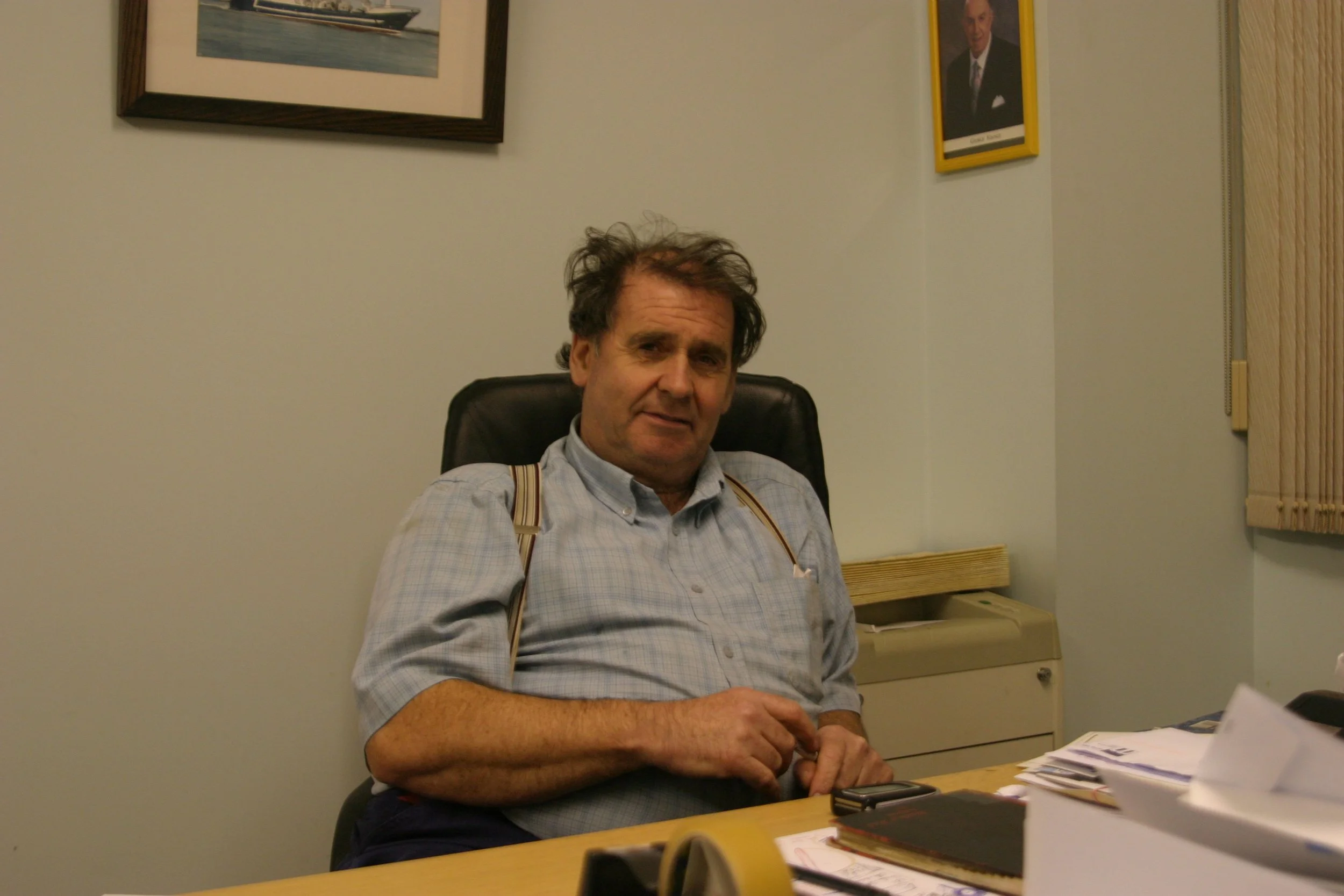 William Whyte, singer, Fraserburgh, Aberdeen. November 2006. Photograph by Frances Wilkins.