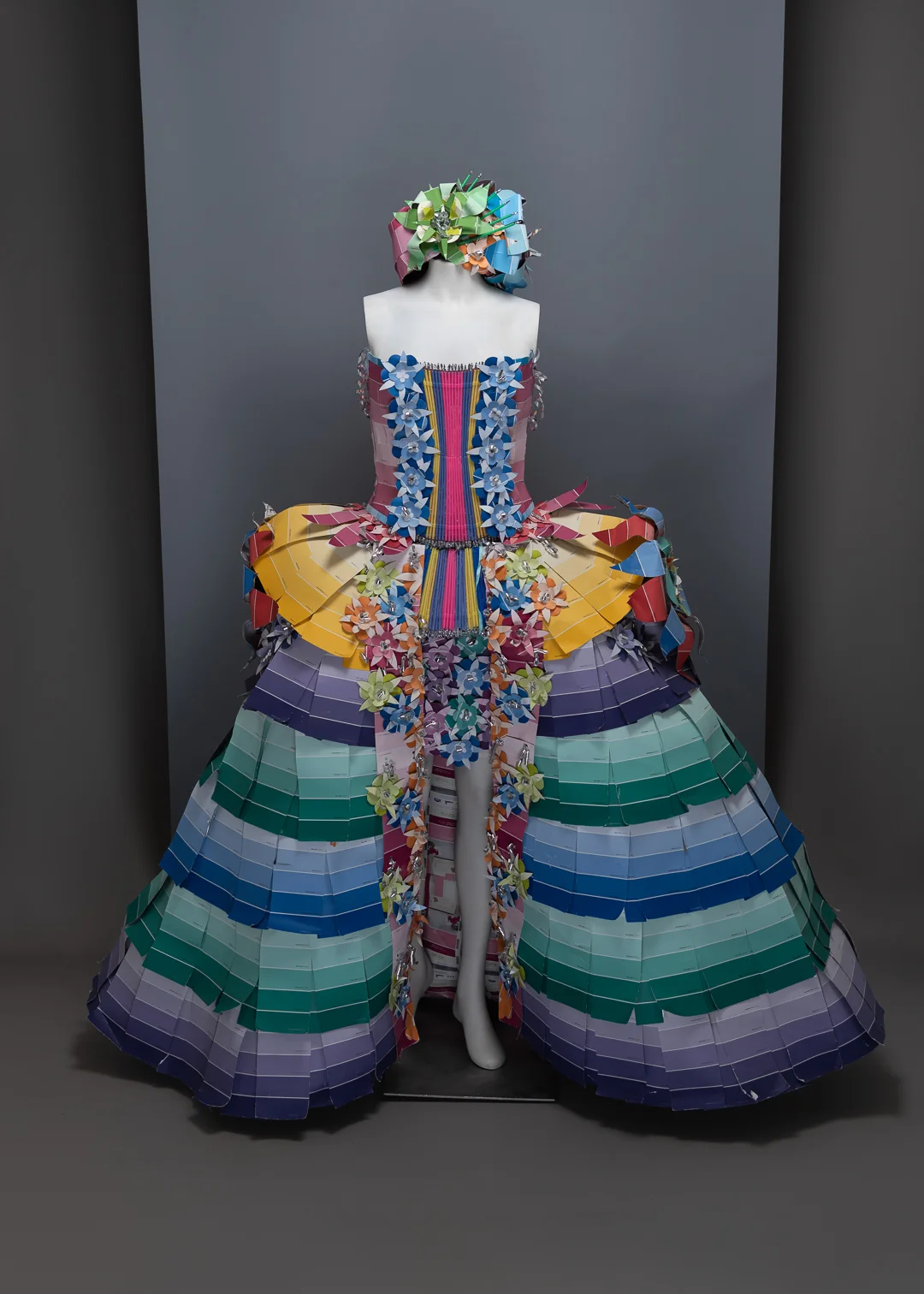 kyndallbollmeyer_paperdress-.jpg