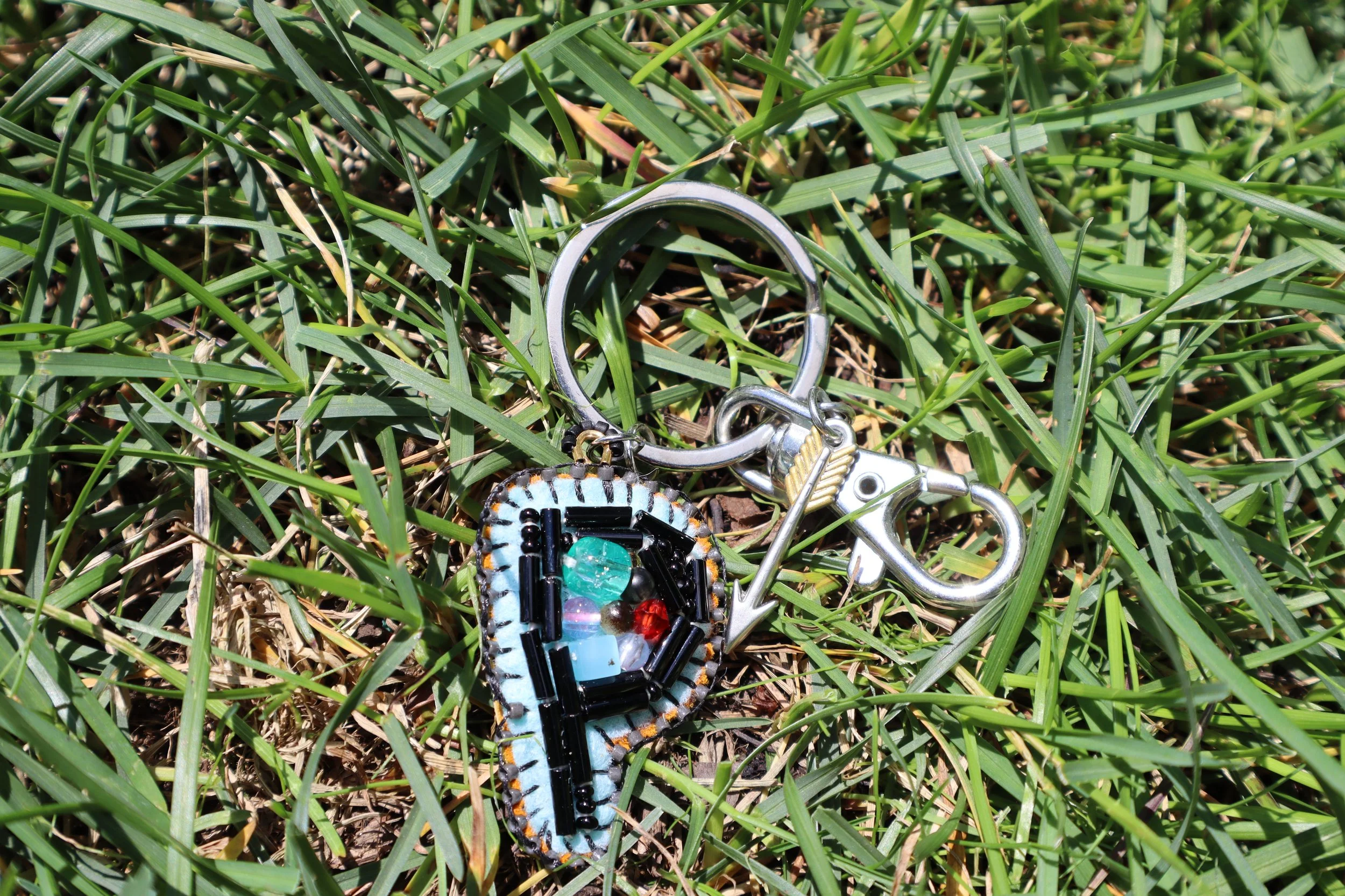 OG Letter Keychain "P" + Arrow Charm