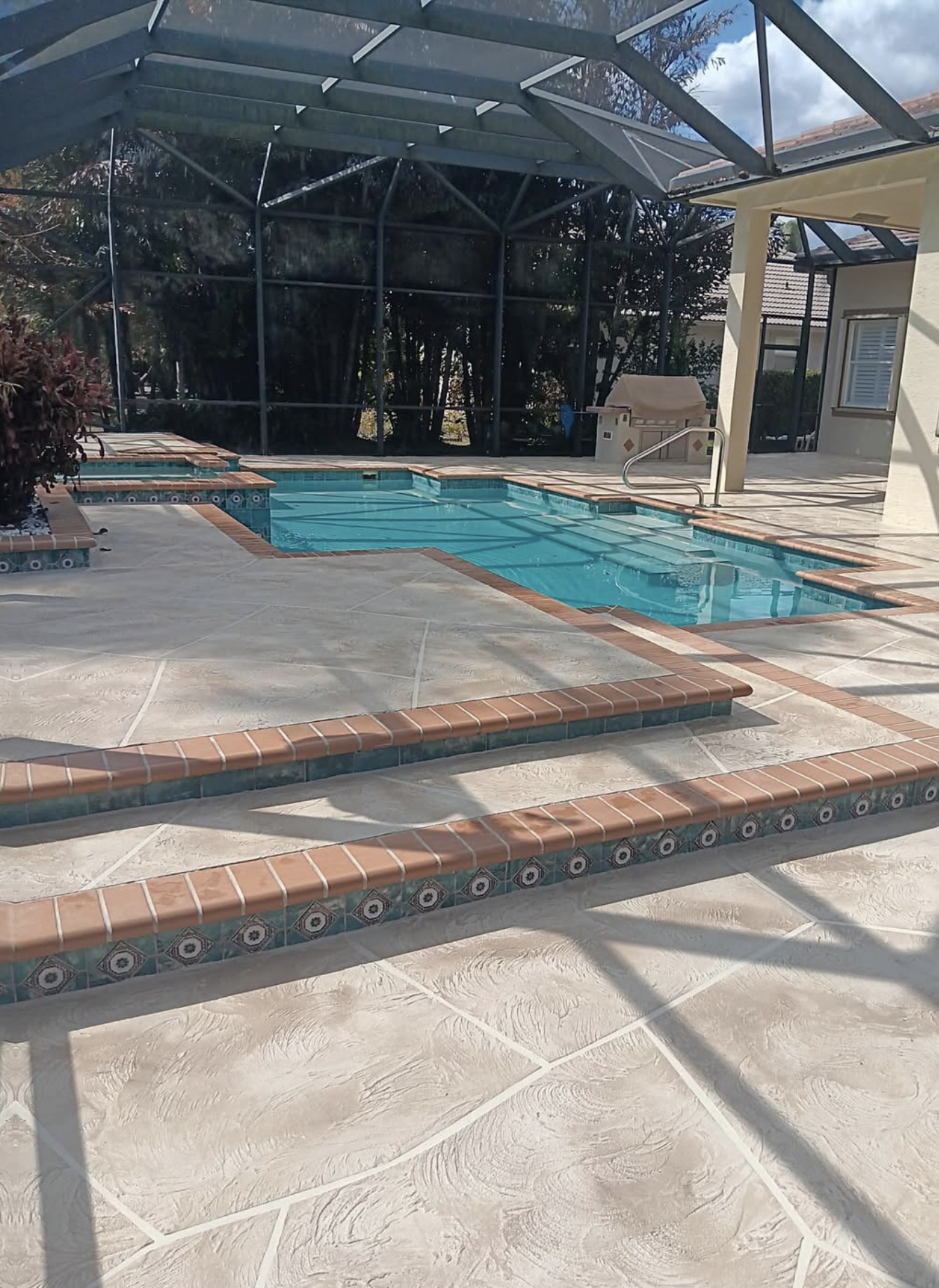 Tuscan System Pool Deck