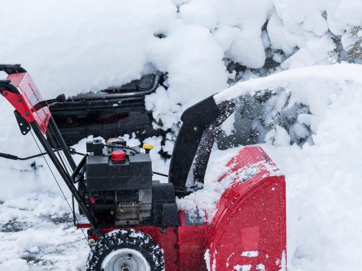Walkway & Sidewalk Clearing