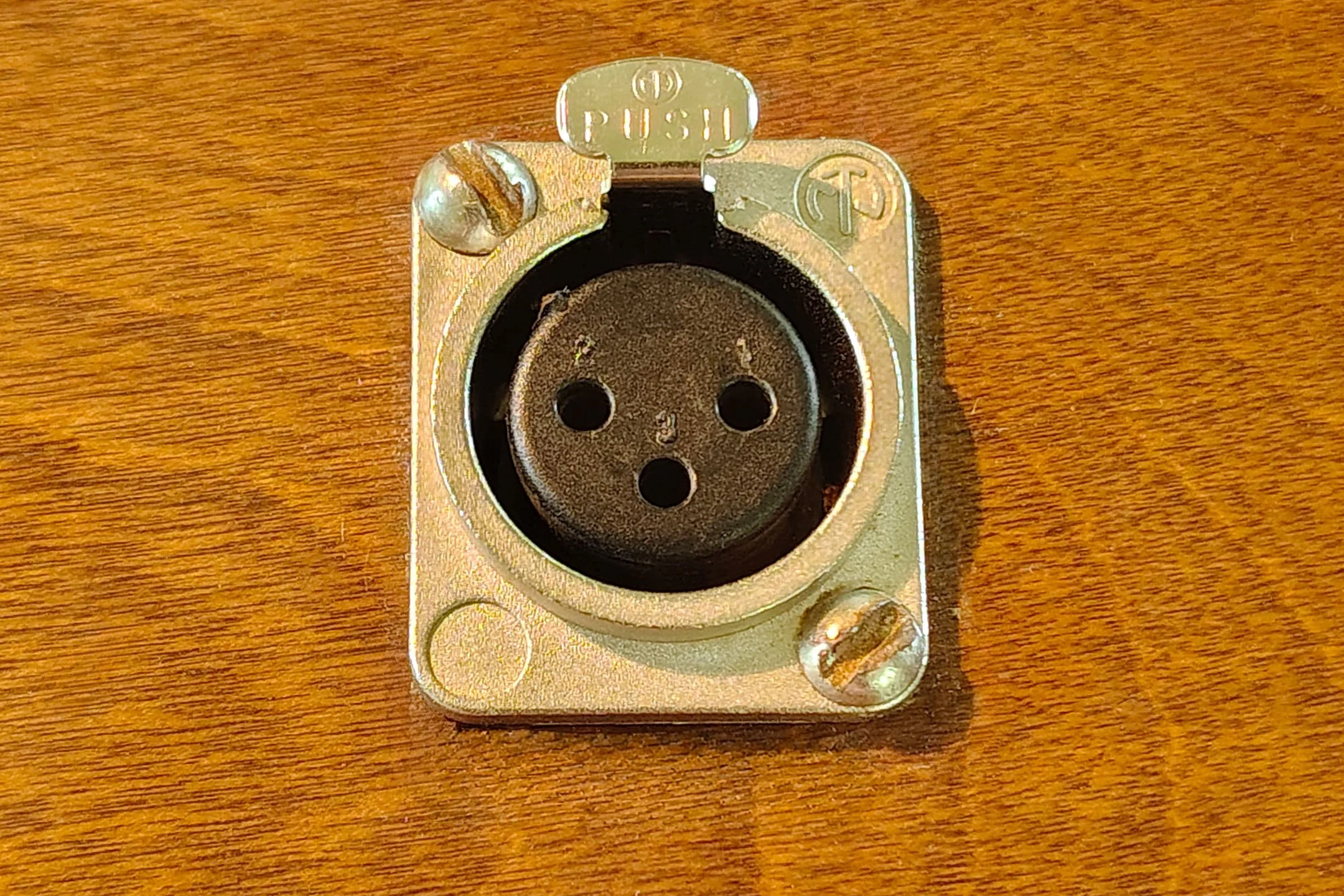 auxplug.jpg