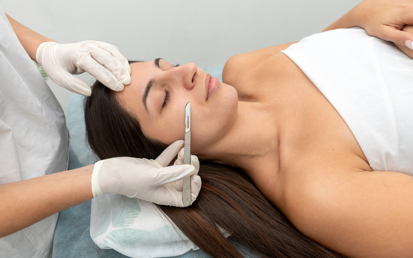 Medspa in Edina, MN 55424 l Dermaplaning Near Me