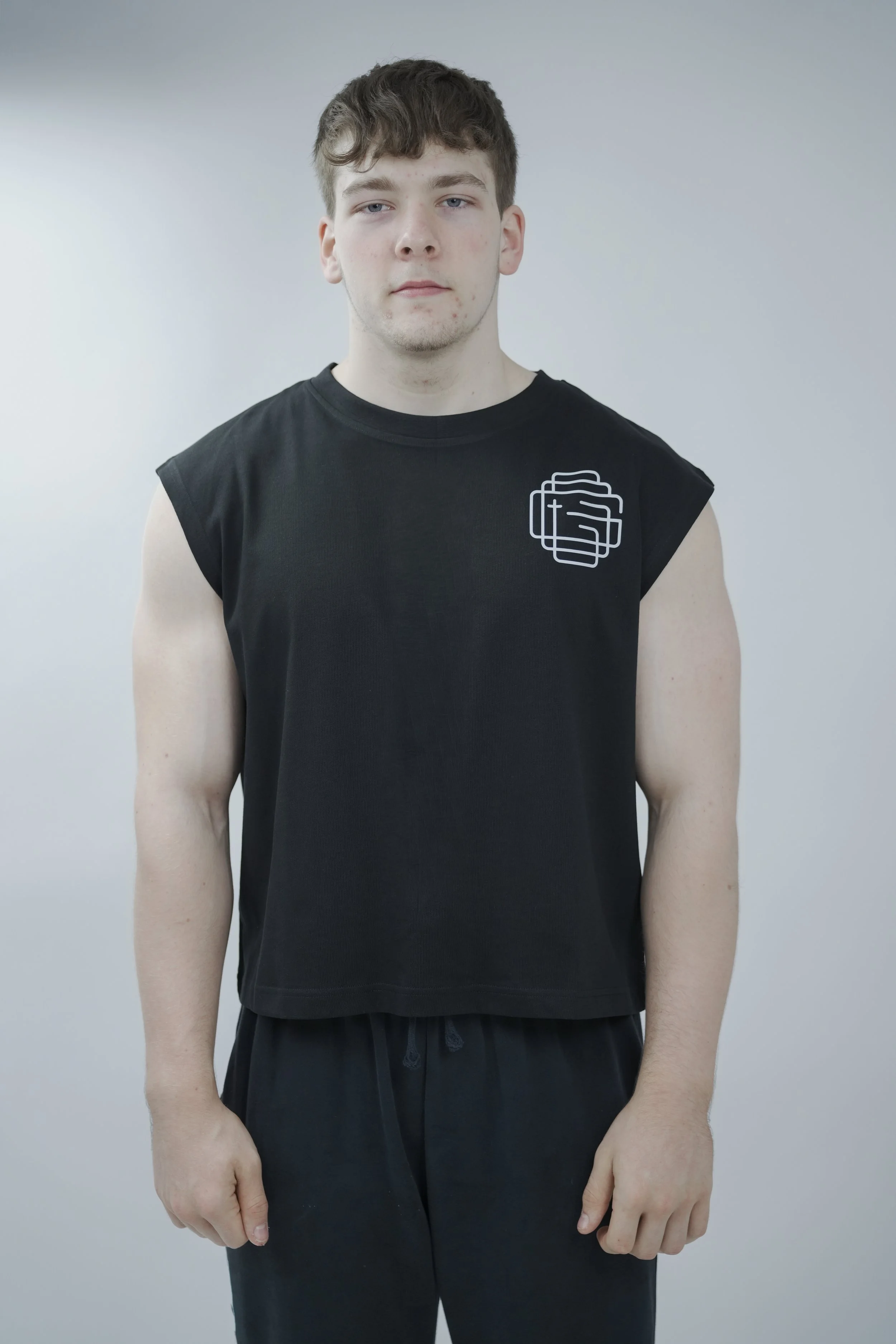 Triple G Sleeveless Crop