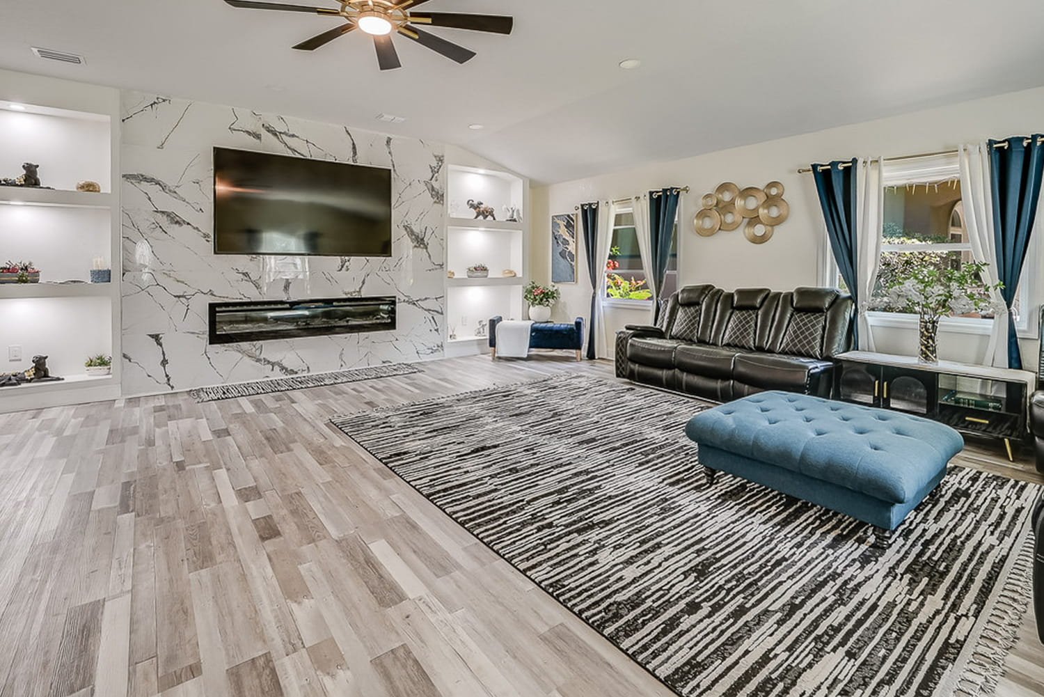 Elite-Pinellas-Real-Estate-Photography-Short-Term-Rental-Airbnb-VRBO-Interior-Photography-7.jpg