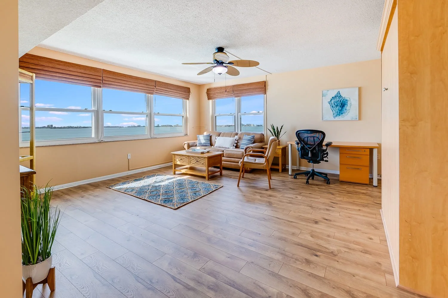Elite-Pinellas-Real-Estate-Photography-Gulfport-Town-Shores-Condominium-Interior-Photography-4.jpg