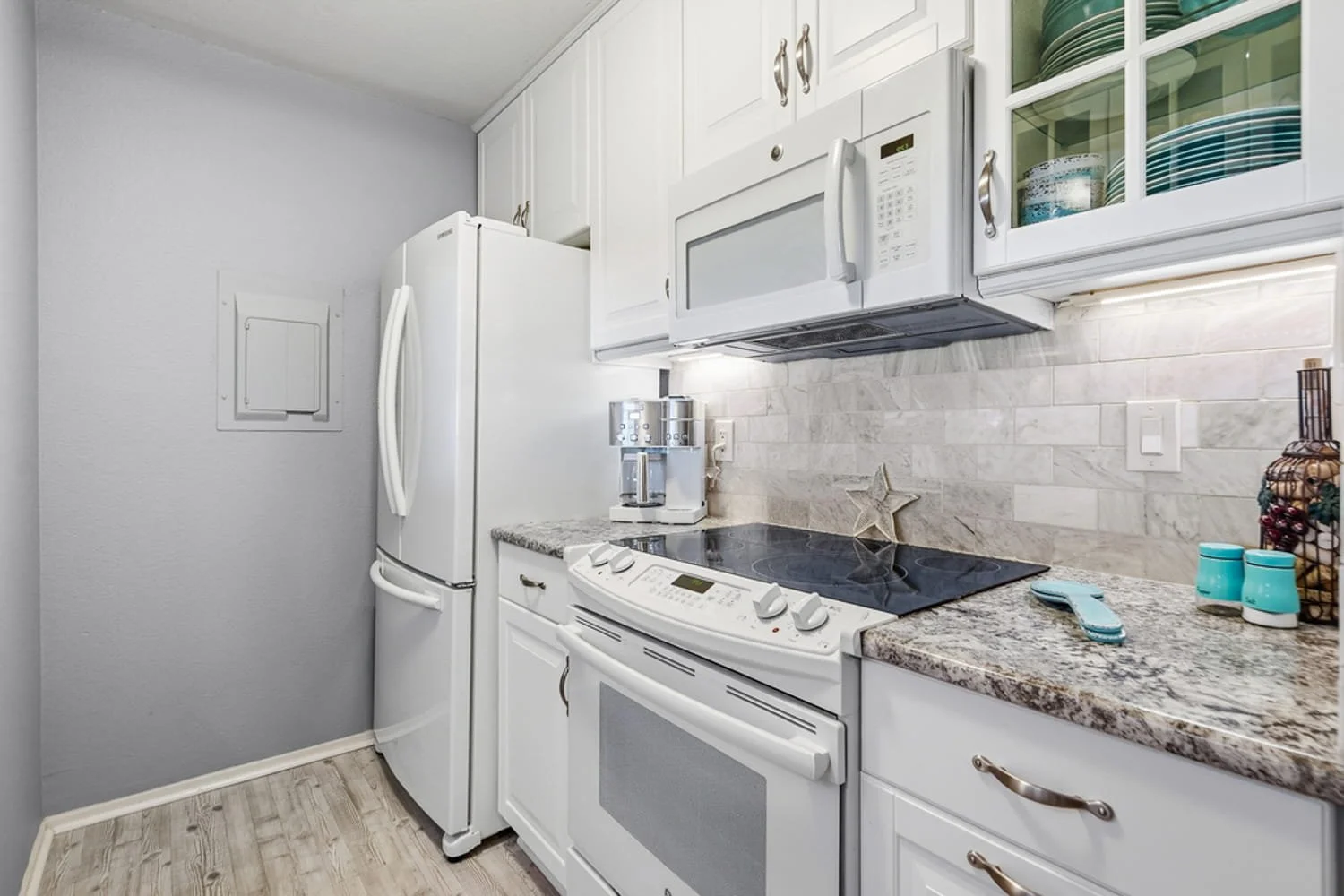 Elite-Pinellas-Real-Estate-Photography-St-Petersburg-Condo-14.jpg