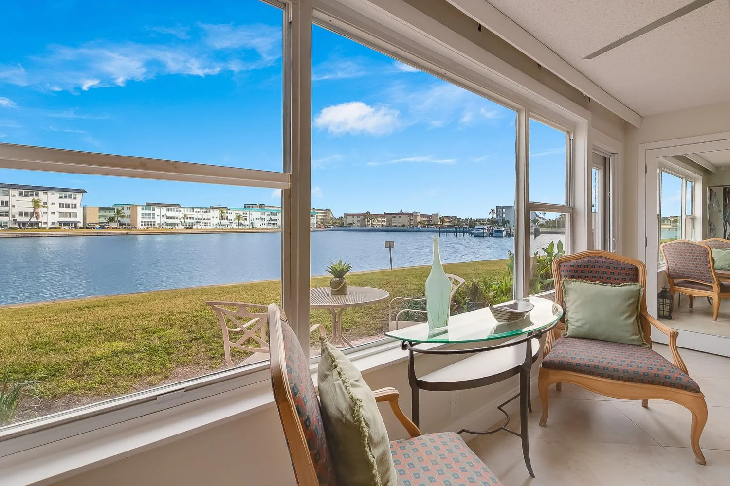 Elite-Pinellas-Real-Estate-Photography-Gulfport-Town-Shores-Condo-4.jpg