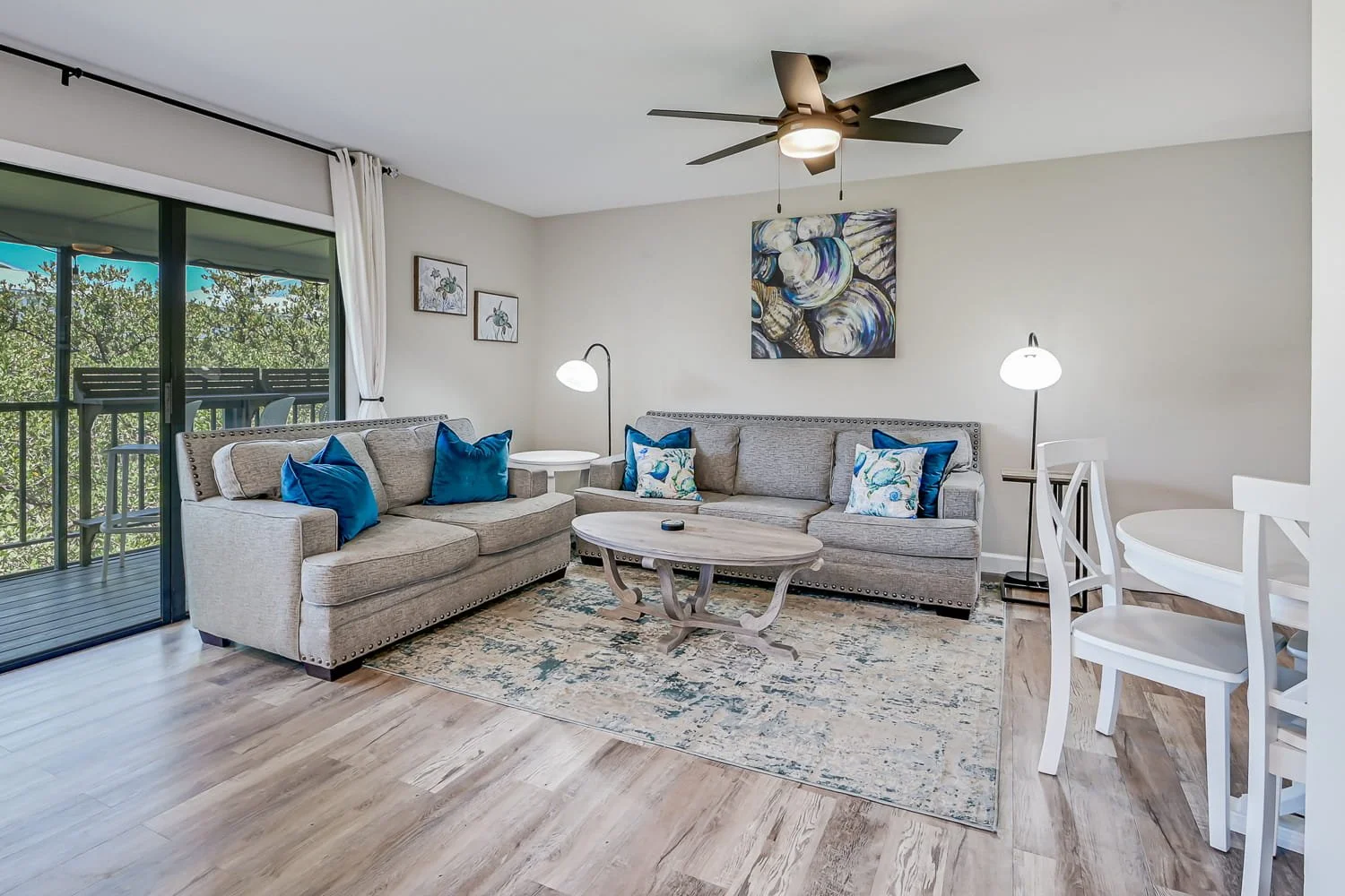 Elite-Pinellas-Real-Estate-Photography-Indian-Rocks-Beach-Short-Term-Rental-Airbnb-VRBO-and-St-Petersburg-Townhome-2.jpg