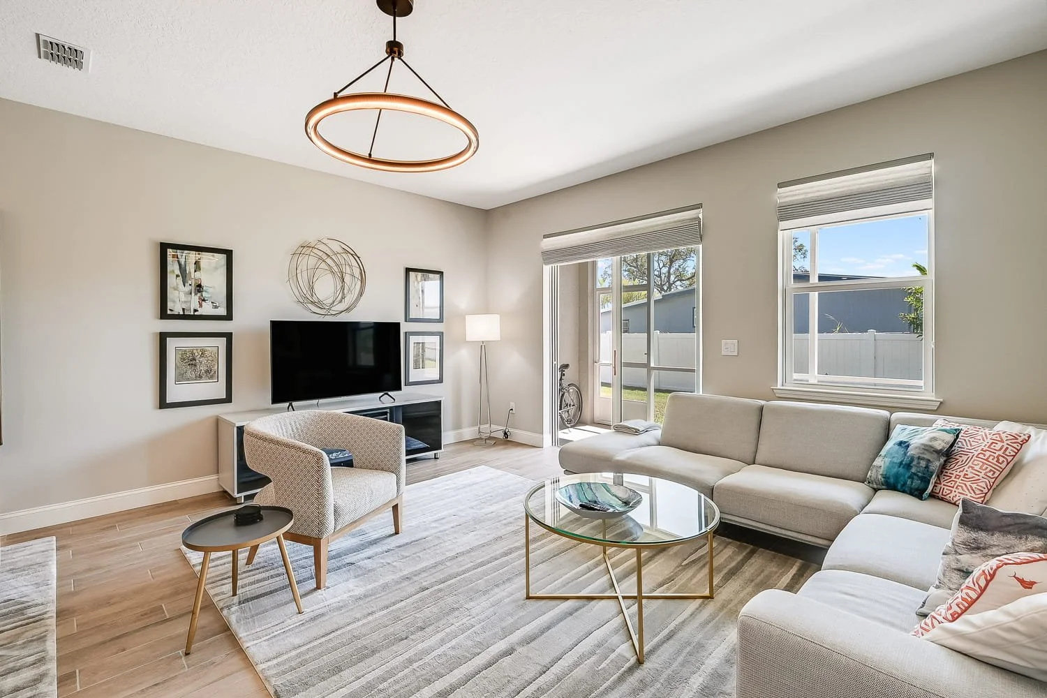 Elite-Pinellas-Real-Estate-Photography-Indian-Rocks-Beach-Short-Term-Rental-Airbnb-VRBO-and-St-Petersburg-Townhome-4.jpg
