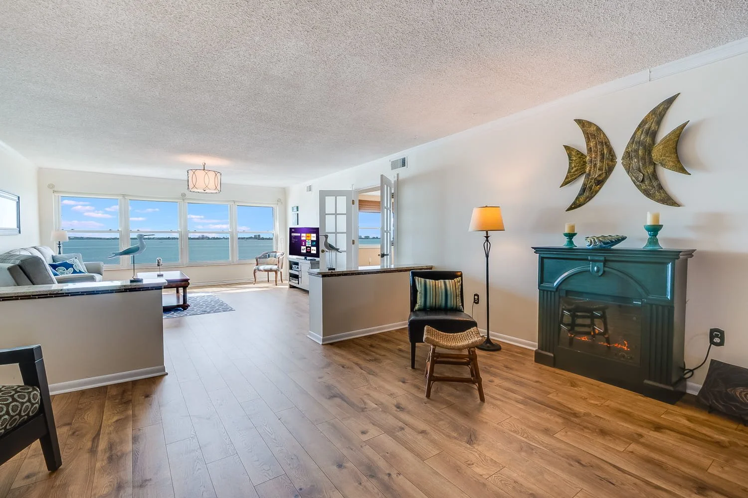 Elite-Pinellas-Real-Estate-Photography-Gulfport-Town-Shores-Condominium-Interior-Photography-2.jpg