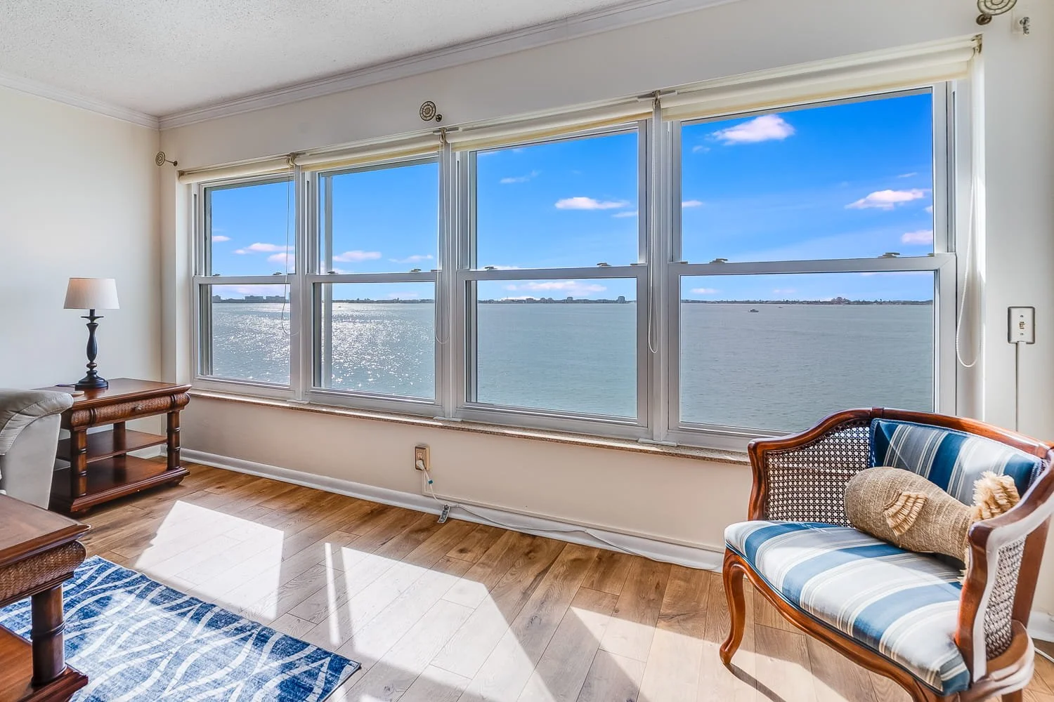 Elite-Pinellas-Real-Estate-Photography-Gulfport-Town-Shores-Condominium-Interior-Photography-8.jpg