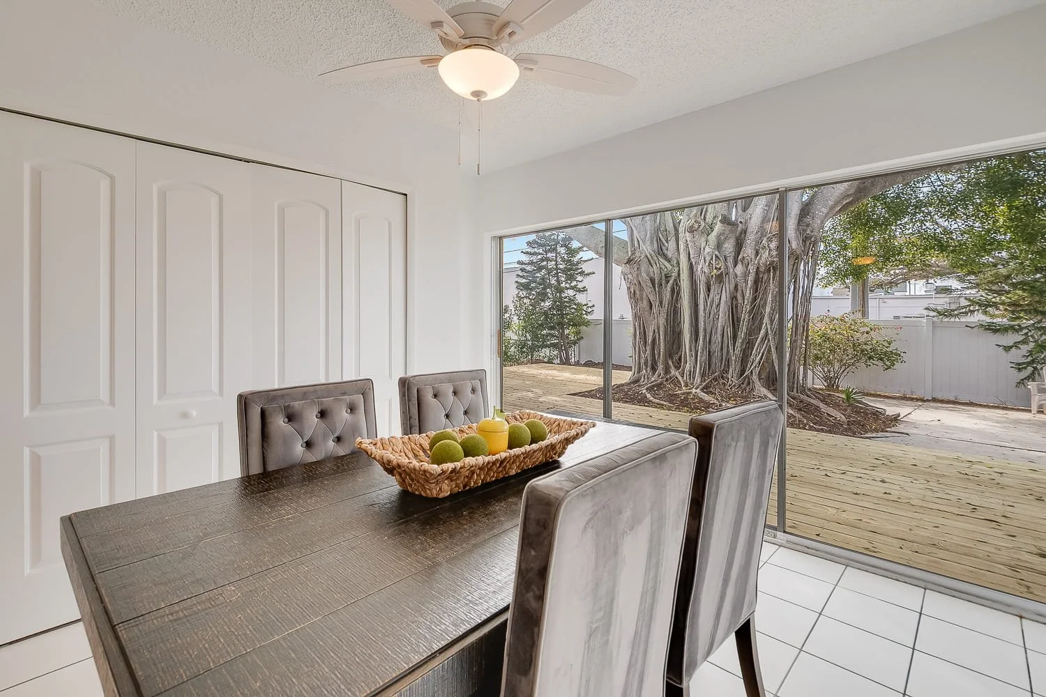 Elite-Pinellas-Real-Estate-Photography-Pinellas-County-Interior-Photography-6.jpg