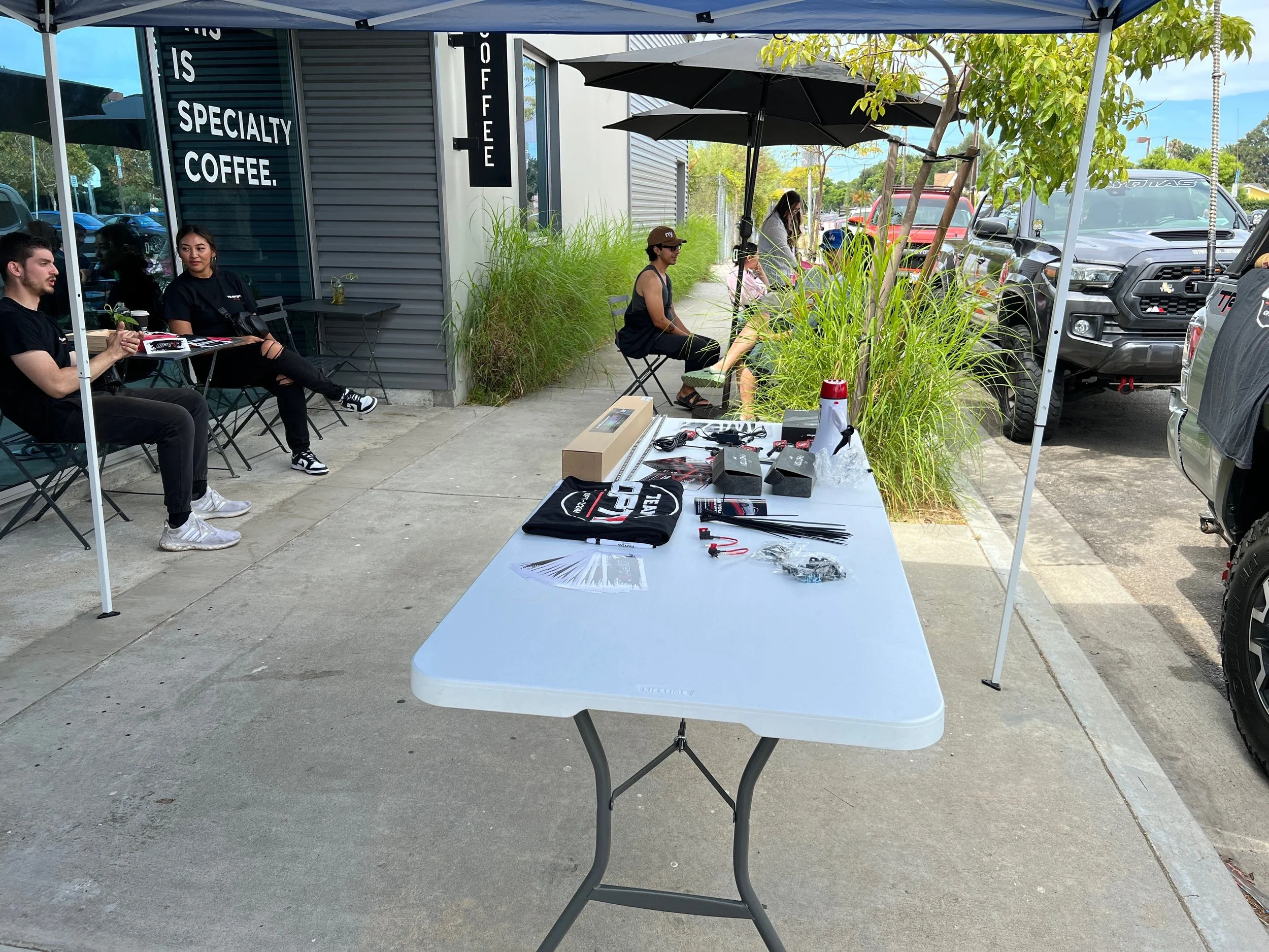carsandcoffee-05.jpg