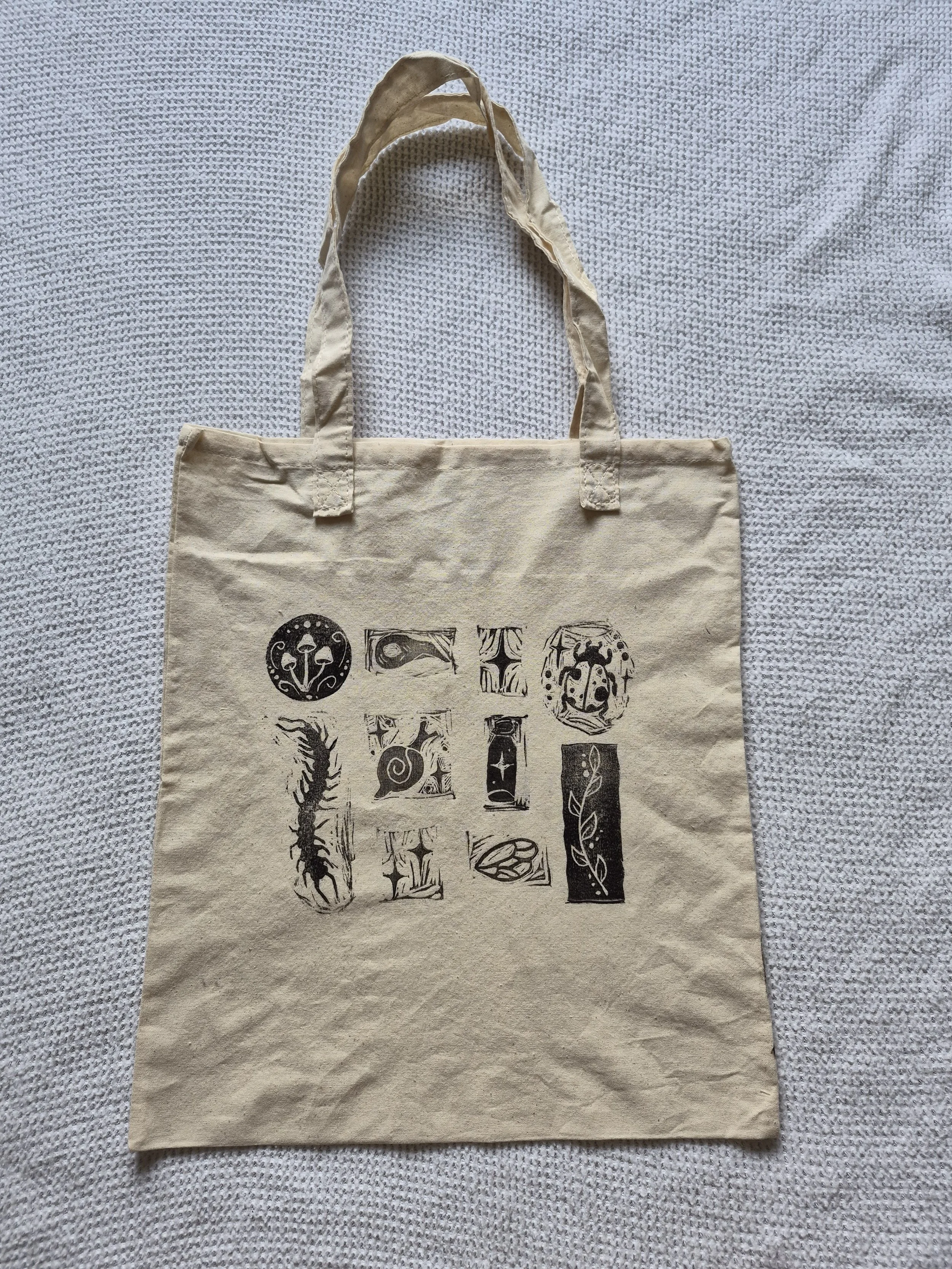Trinkets Print Tote Bag