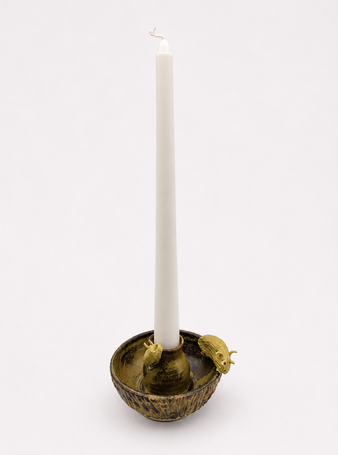 slug candle holder 3.png