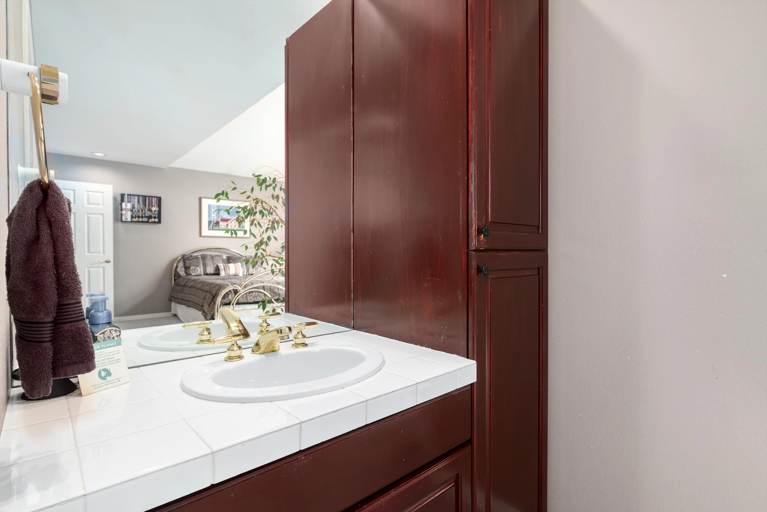 55-3rd Bathroom.jpg