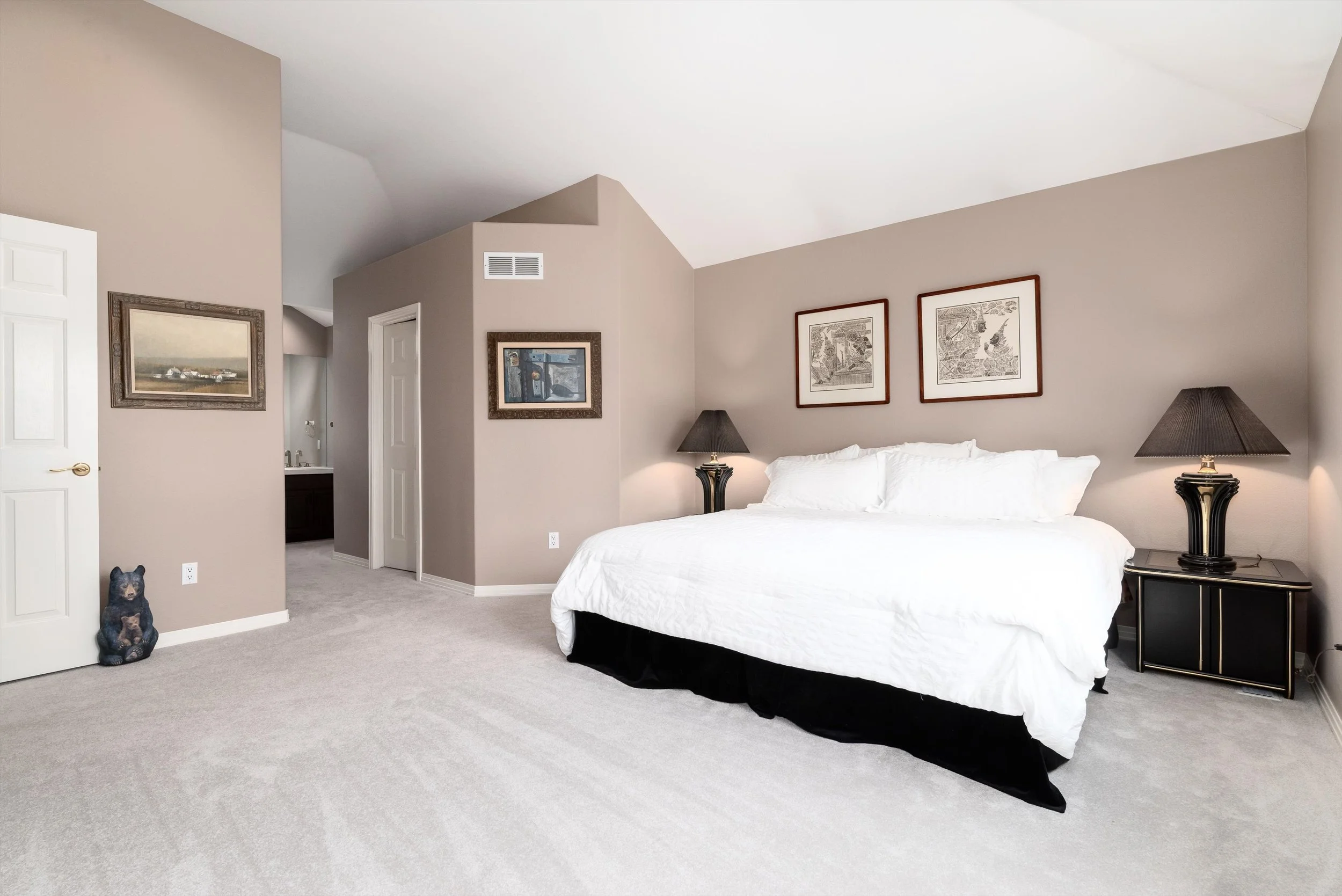 52-2nd Bedroom.jpg