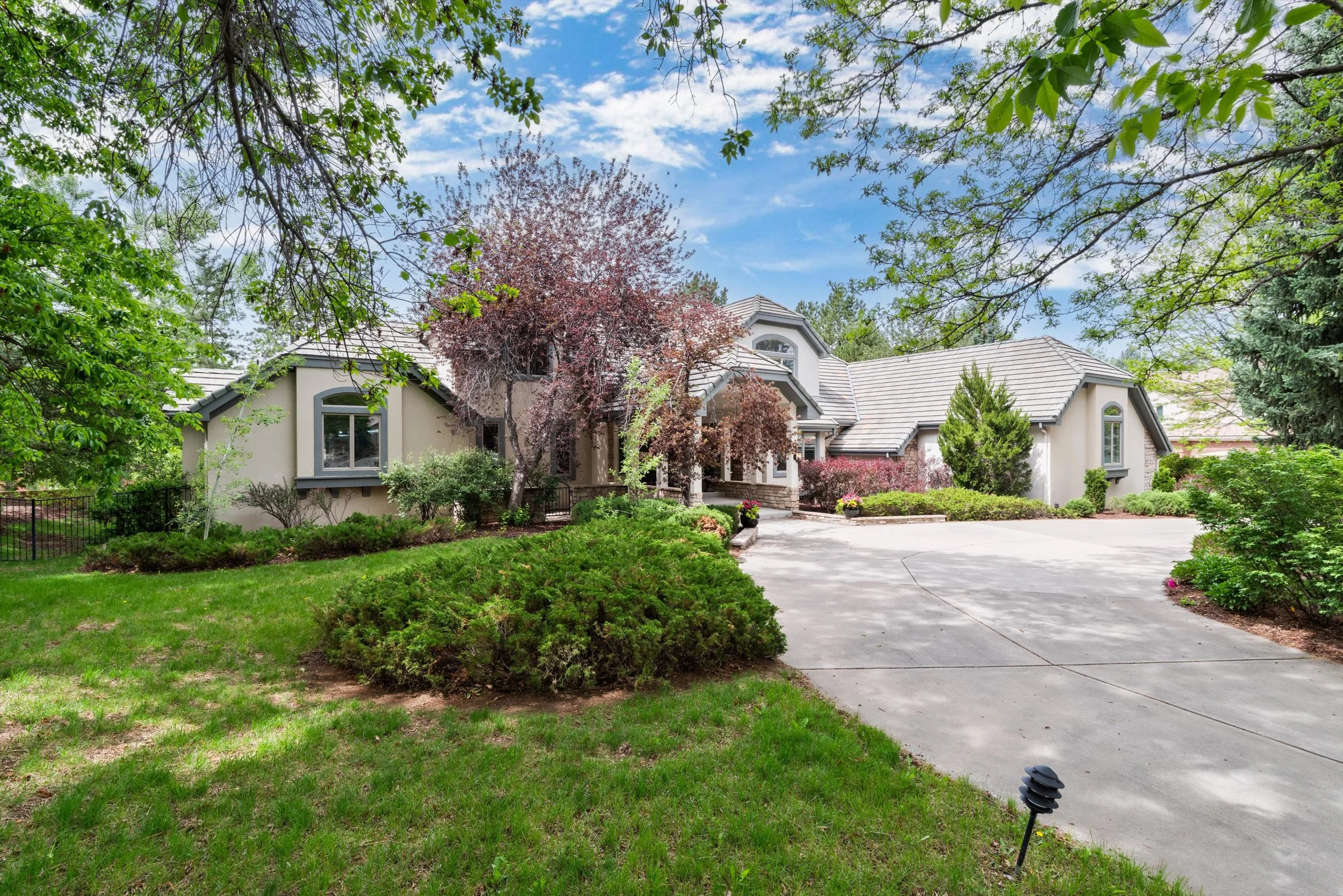 03-Front of Home.jpg