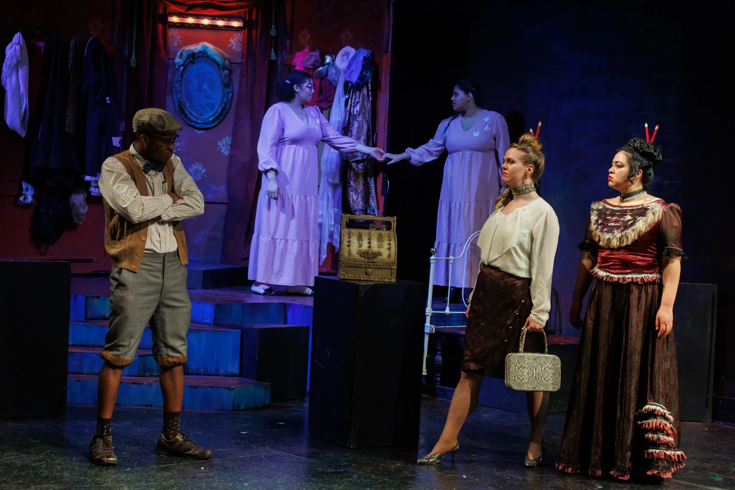 AVampireStory_photobySRace_2023_5154 Frank and Claire standoff.jpg
