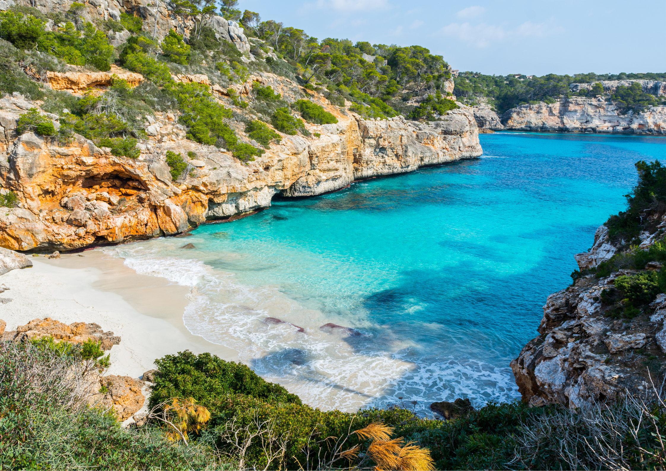 Plage Majorque sable blanc eau turquoise Méditerranée
