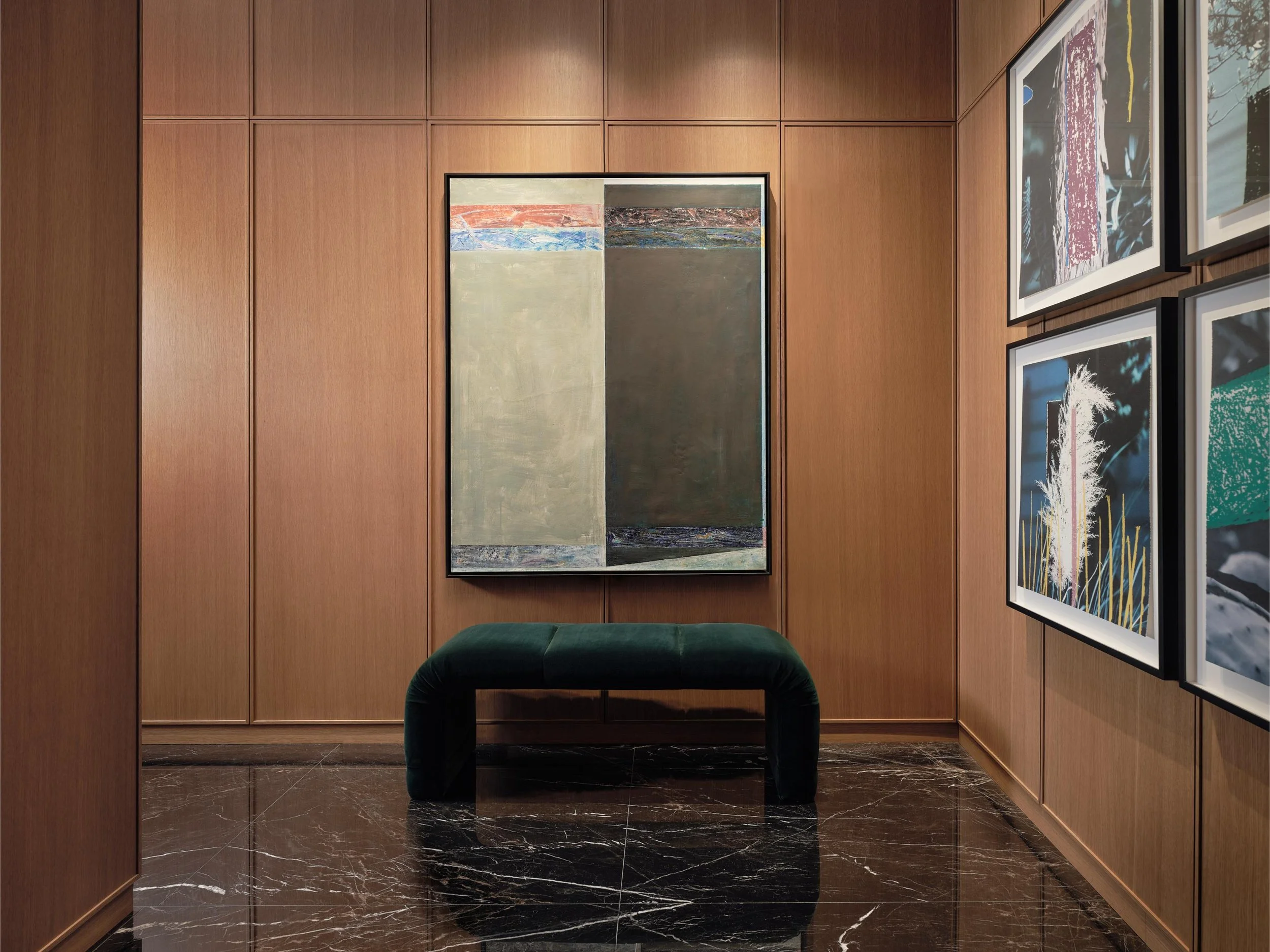 001 - Ritz_8_HD.jpg