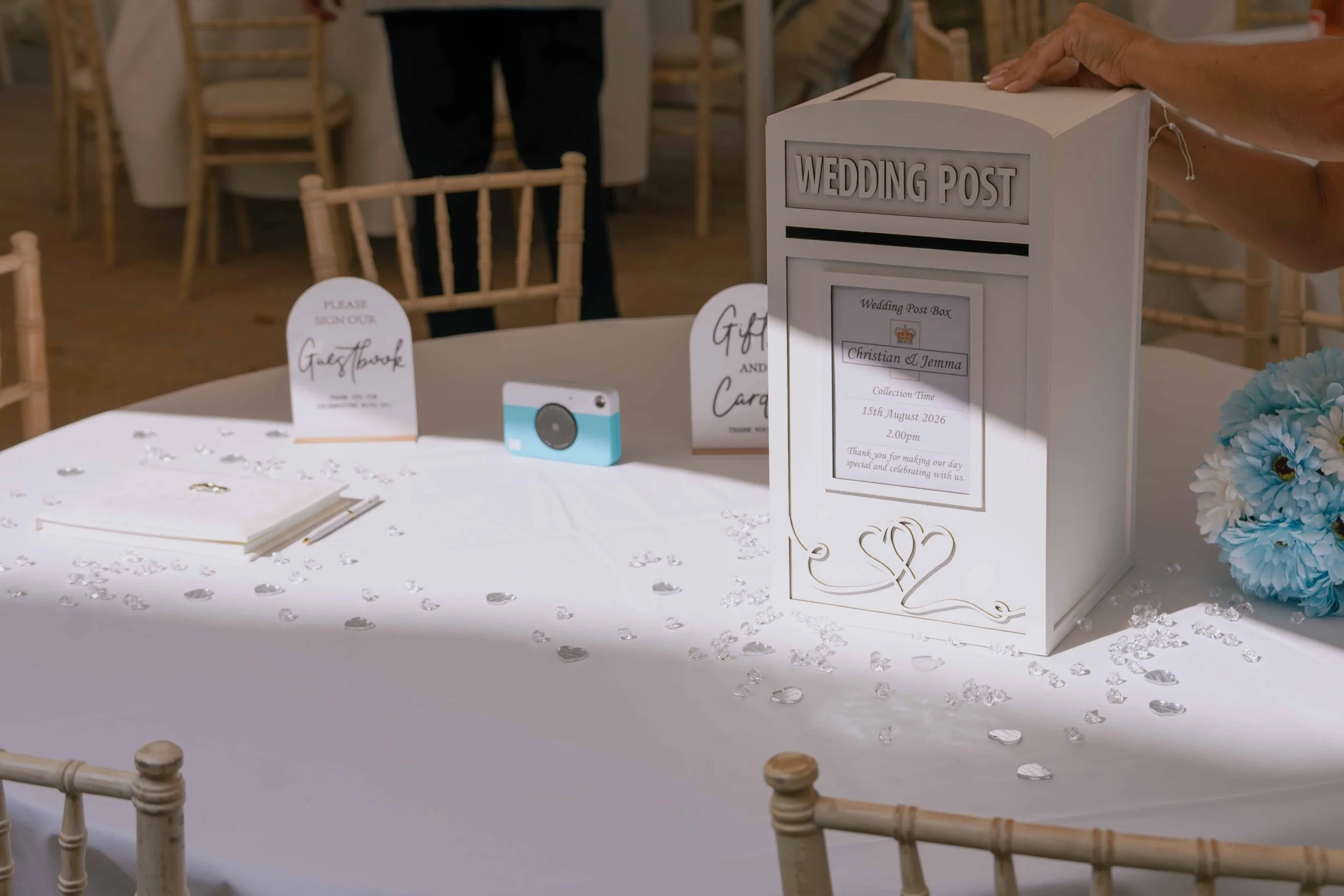 wedding-guest-book-detail-berkshire-weddings-1.jpg