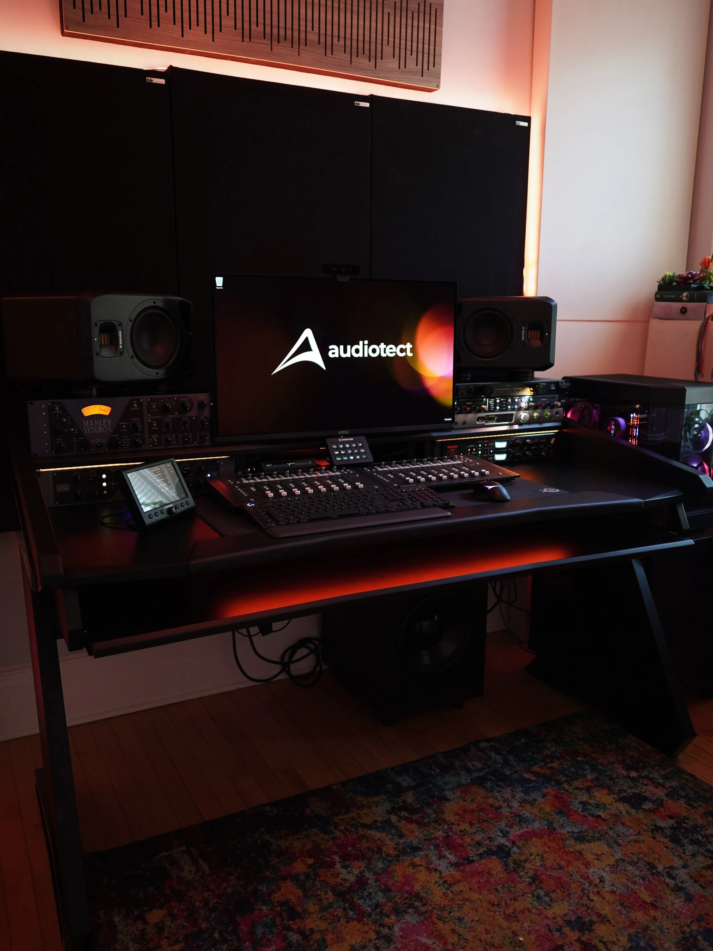 It&rsquo;s time to unleash the full potential of your music ✨

Send those songs in for mixing &amp; mastering 🔊

p.s. - this setup is gorgeous! I absolutely love the analog chain we&rsquo;ve built at Audiotect Studios. s/o to all these amazing audio