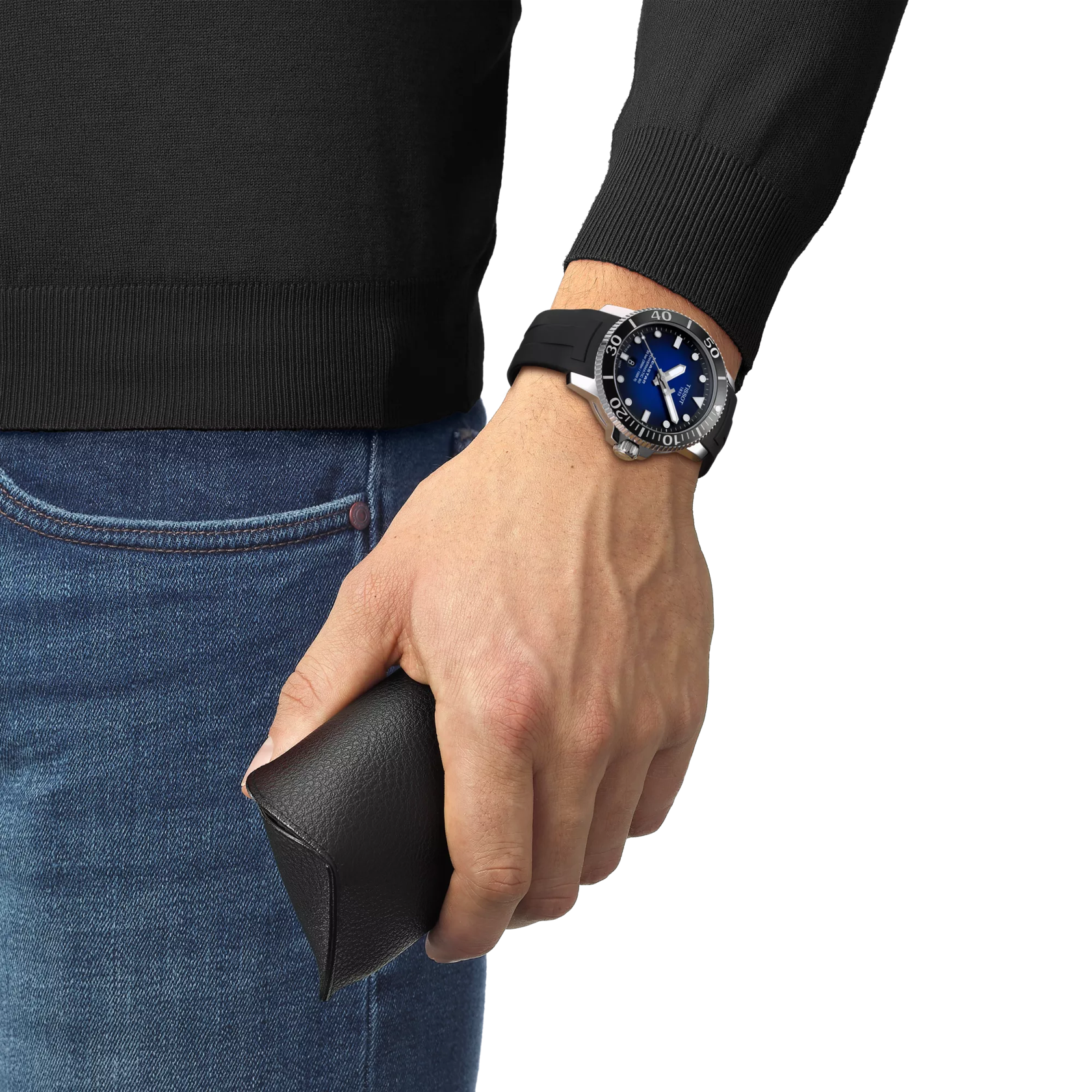 a6156602-ebeb-4090-8ae3-ea20e1865320_T120_407_17_041_00_WRIST.png