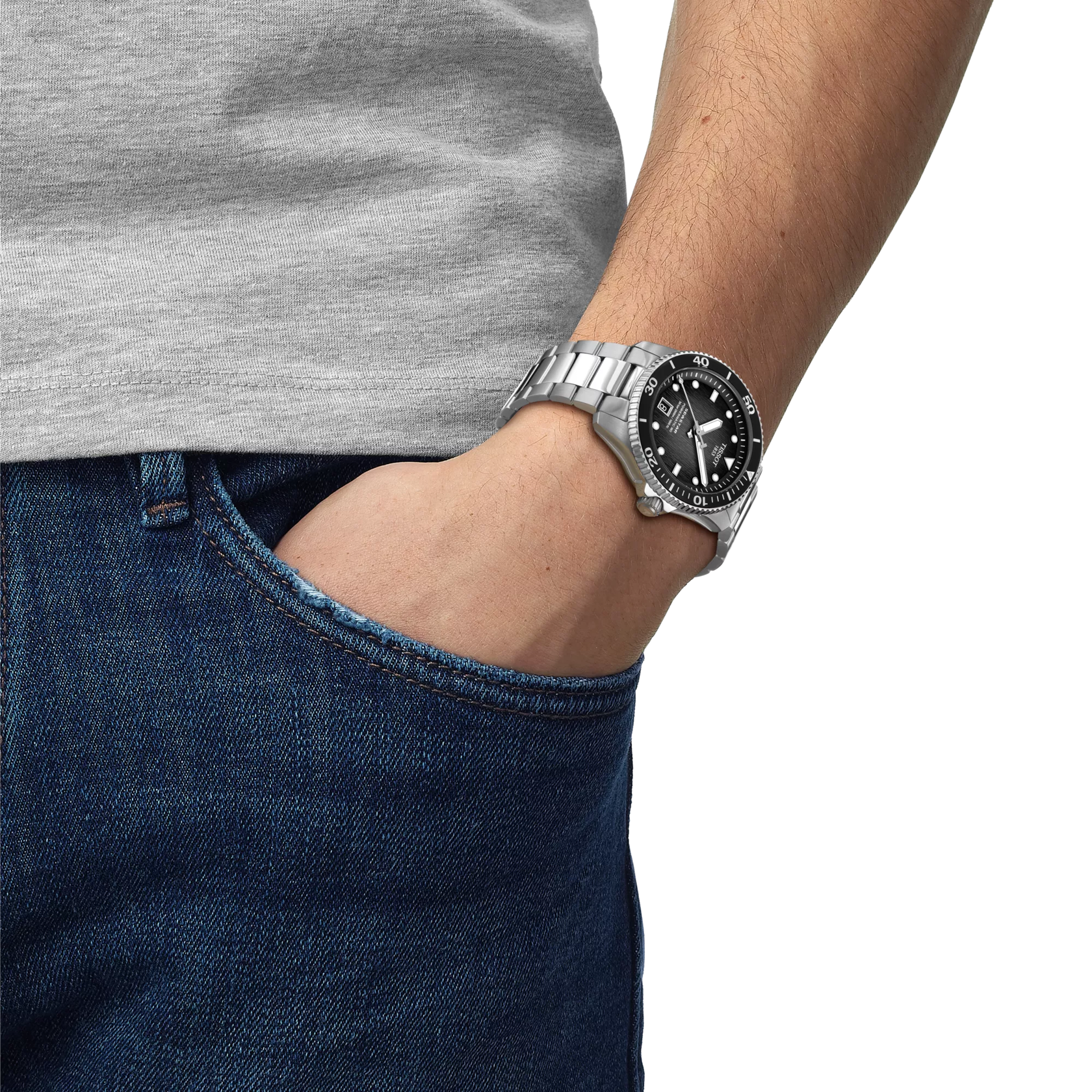 3f100f7c-5035-4888-afc7-960368e75d78_T120_807_11_051_00_WRIST.png