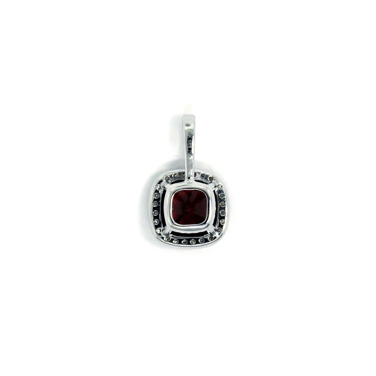 Cushion Halo 14K White Gold Garnet (Mozambique)