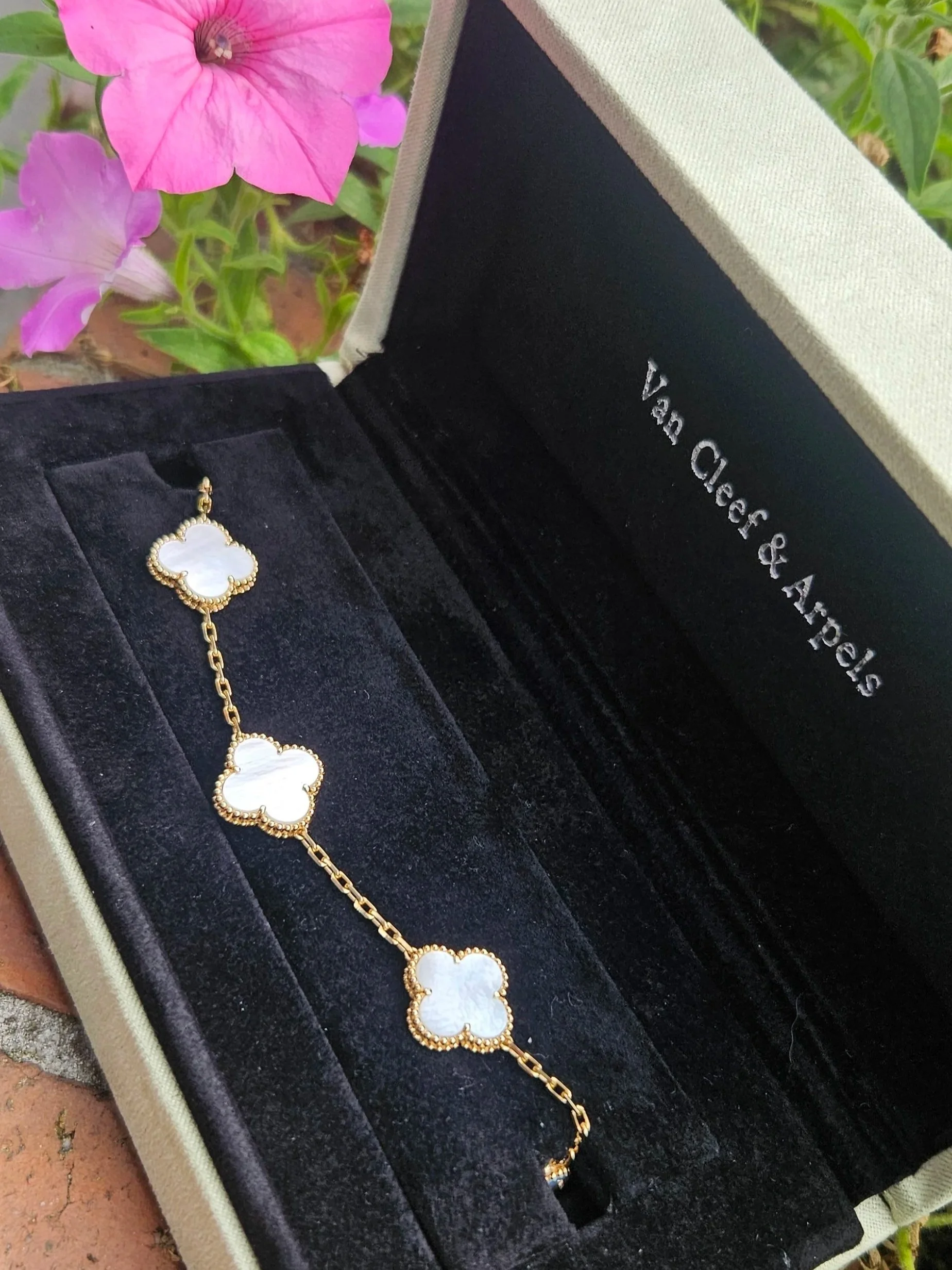 Van Cleef & Arpels Alhambra 18k Gold Bracelet $4,500.00