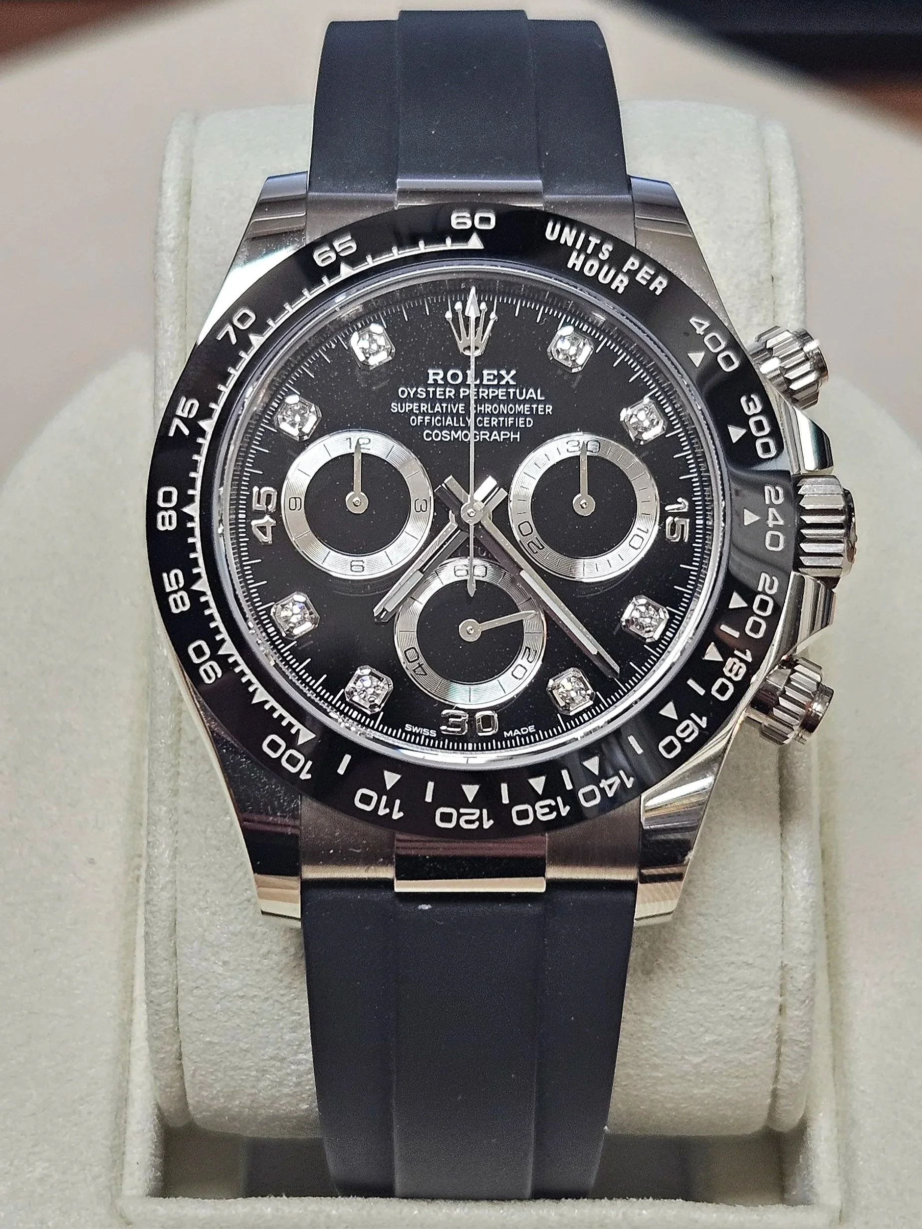 2023 Rolex Daytona 40 — 18K Yellow Gold, Oysterflex Bracelet Price: $48,000 Condition: New — never worn Includes: Full set (box and papers) Warranty: 1-year warranty