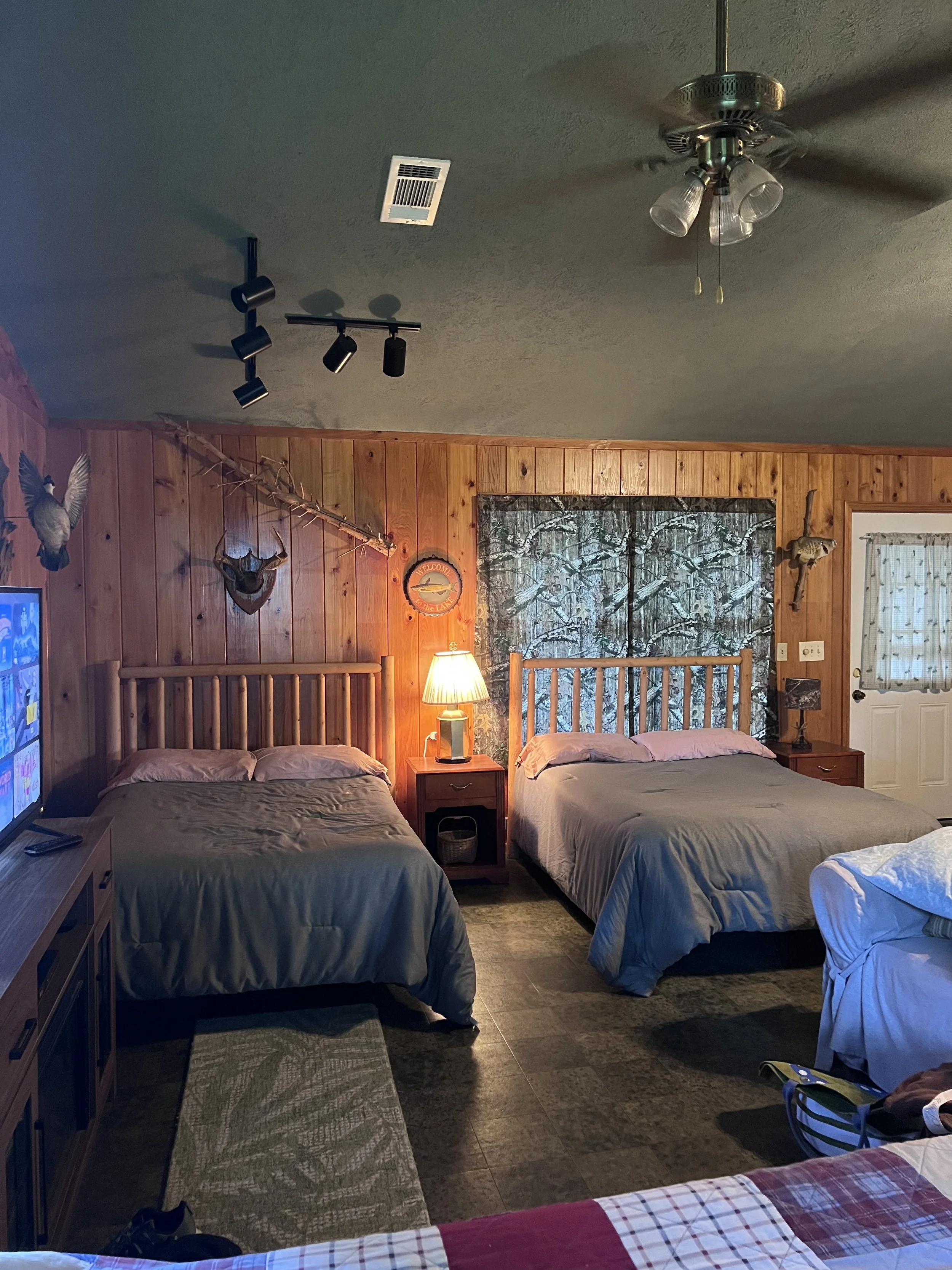 Two double beds in the cabin