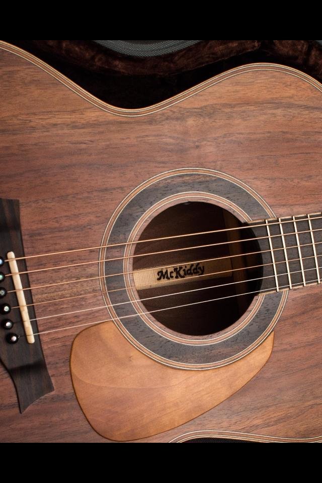 McKiddy Guitars