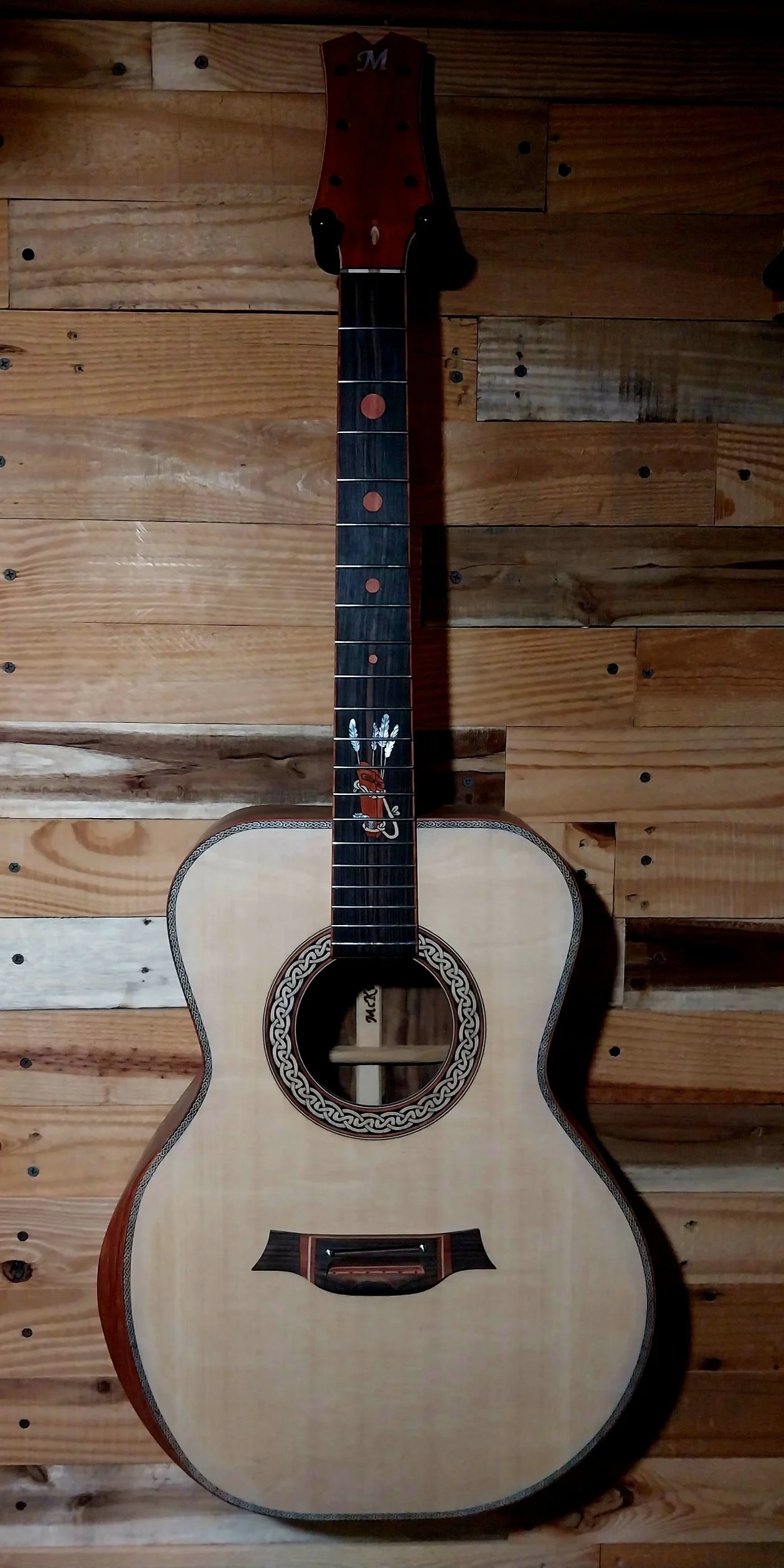 McKiddy Guitars The Wrangler Mini Jumbo Custom Acoustic Nashville