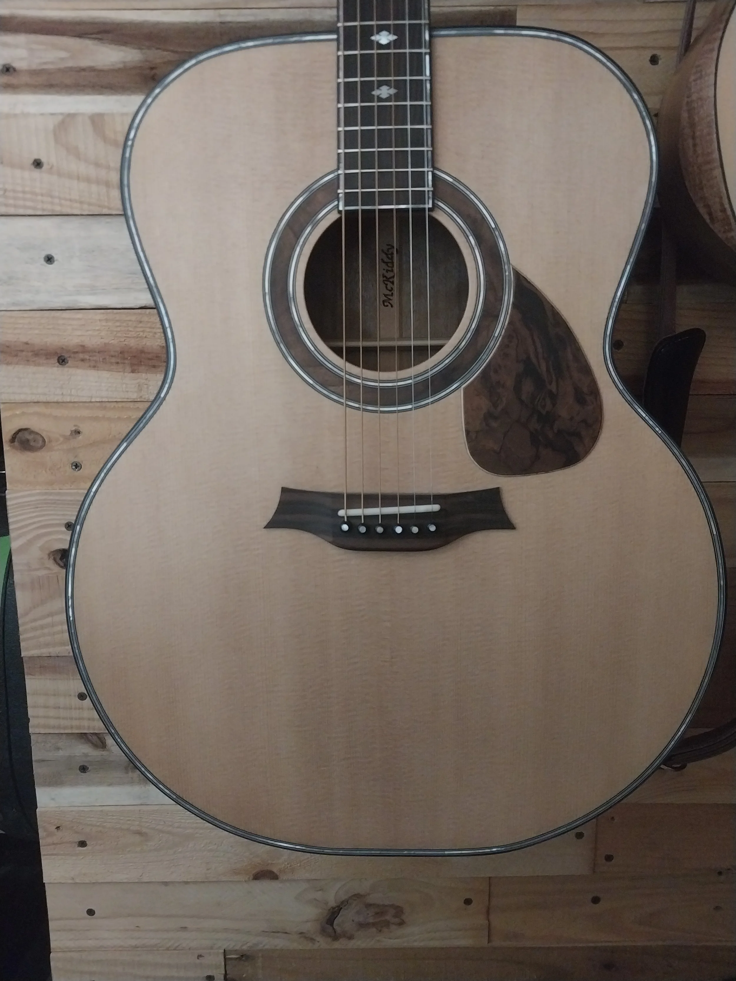 Custom Built Jumbo Guitar McK-55