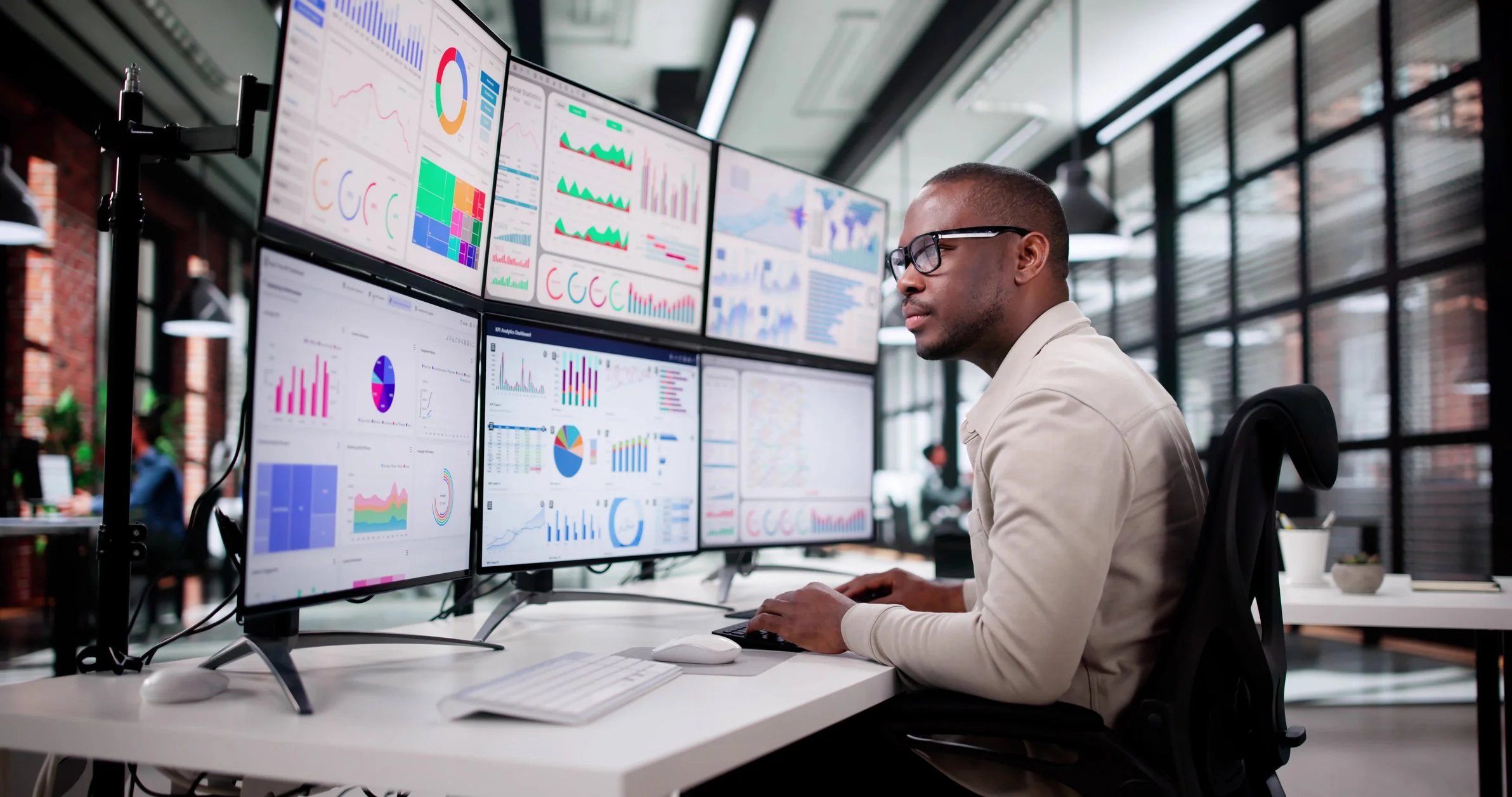 Public Sector Decision-Support Dashboard