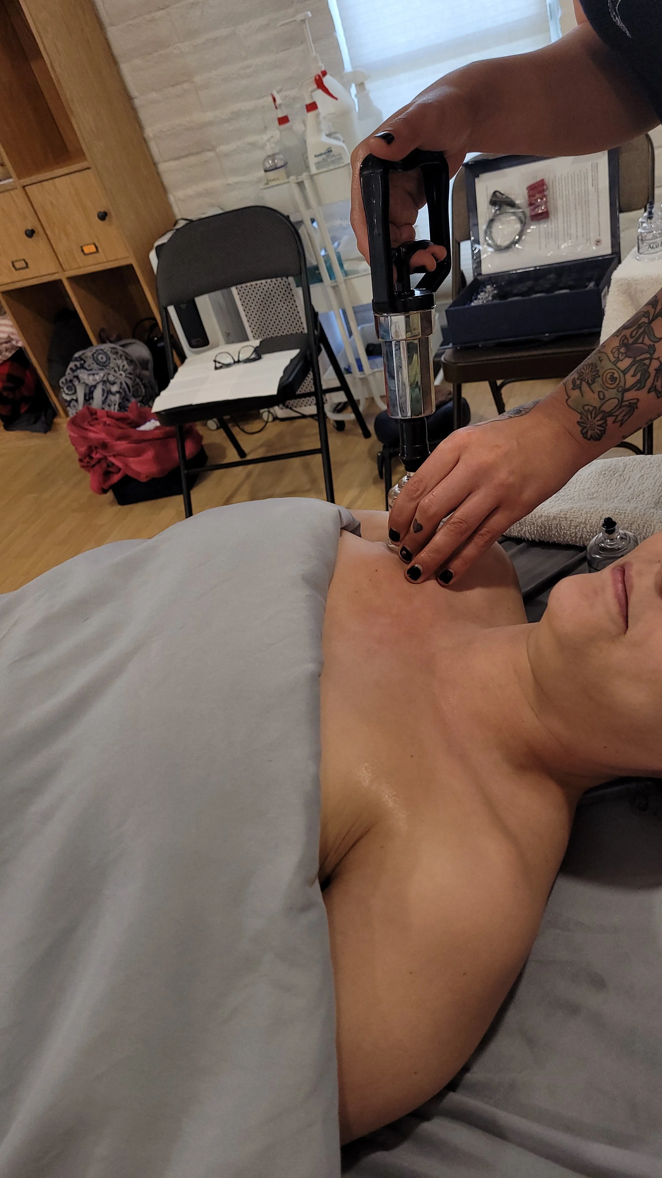 Keplinger Method: Integrative Approach to Cupping for Lymphatic Drainage