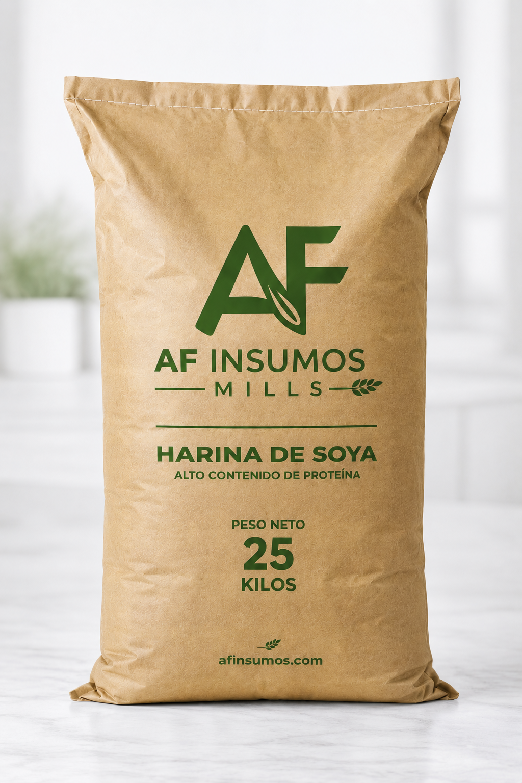 Paquete de harina de soya de 25 kilos de la marca AF Insumos Mills, con texto en español que indica alto contenido de proteína y página web afinsumos.com.